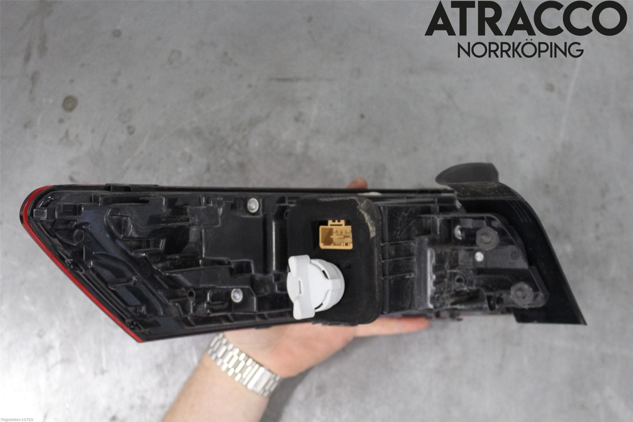 Volkswagen VW ARTEON 17- Bakljus Höger