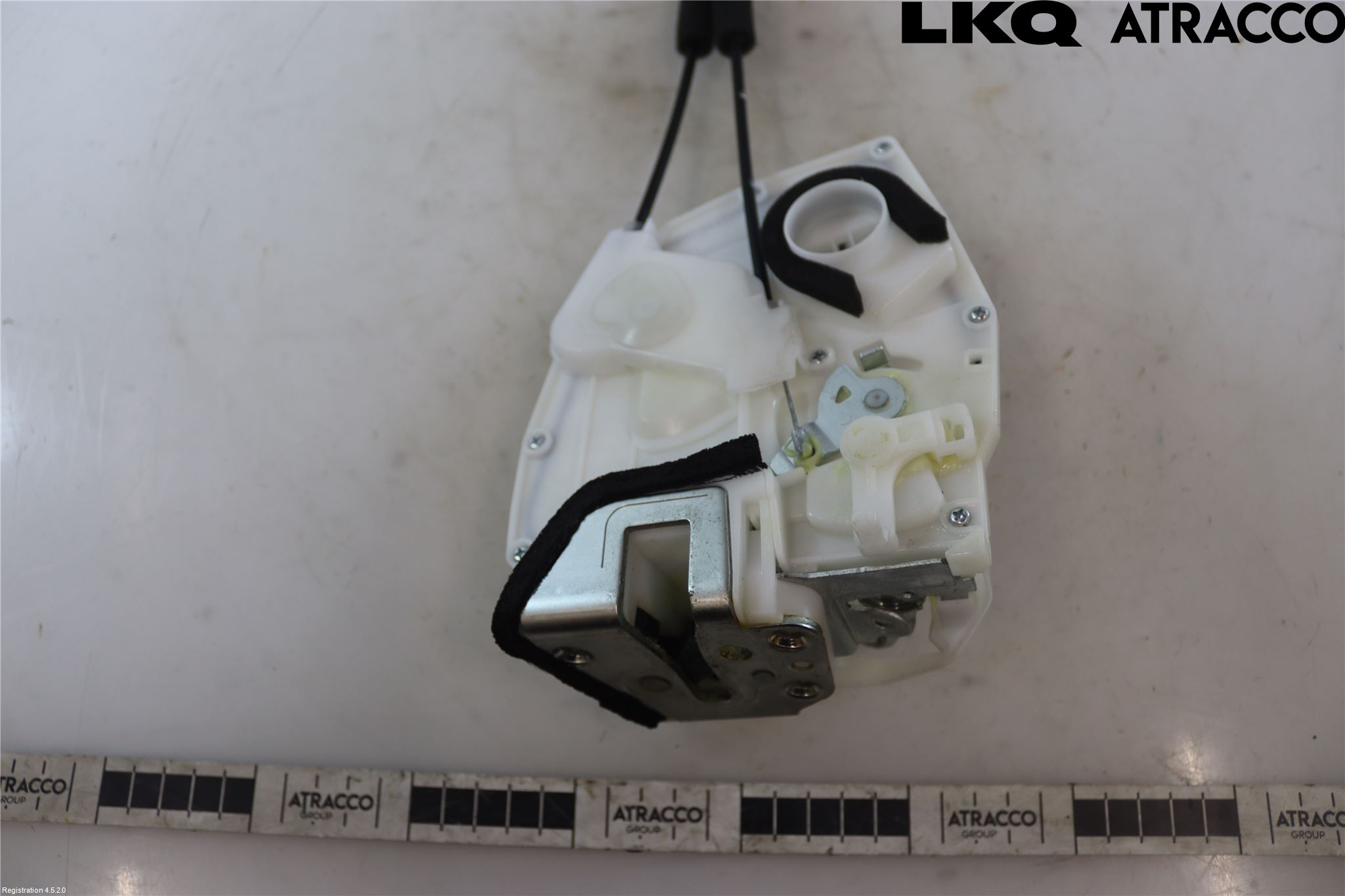 Suzuki SWIFT 11-16 Låskista-Dörrlås