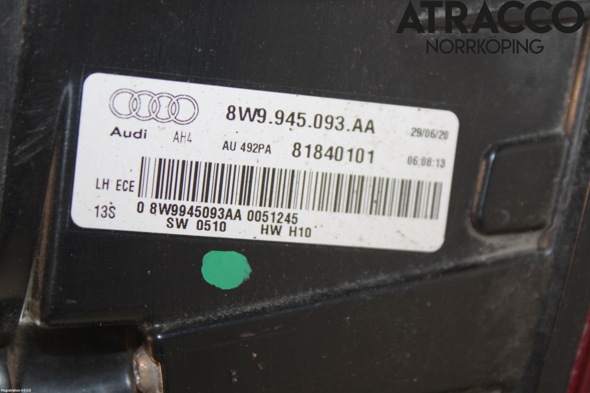 Audi A4/S4 B9 20- Bakljus Lucka Vä
