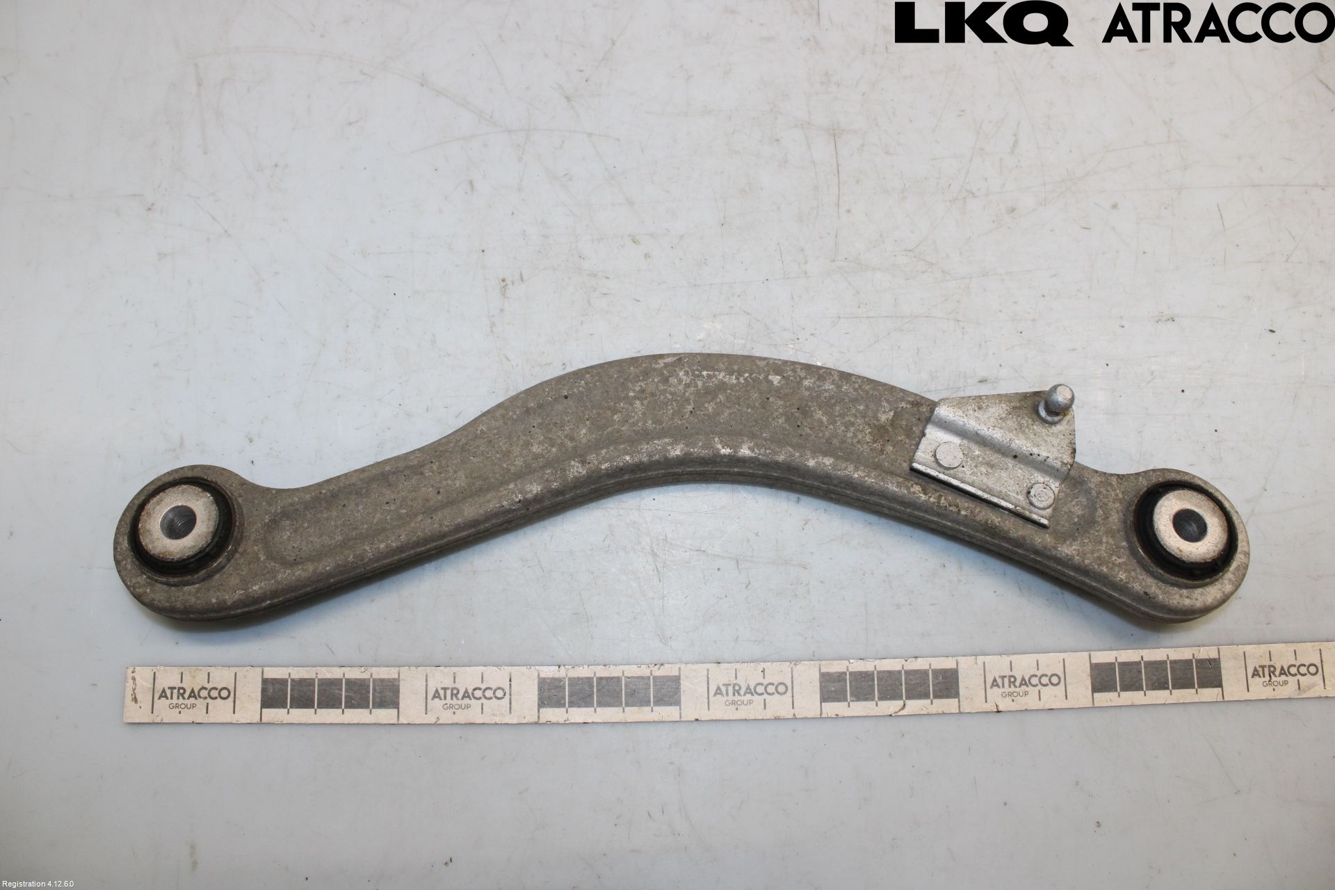 Mercedes-Benz MB E-KLASS (W212) 09-16 Bärarm Bak Övre Vänster