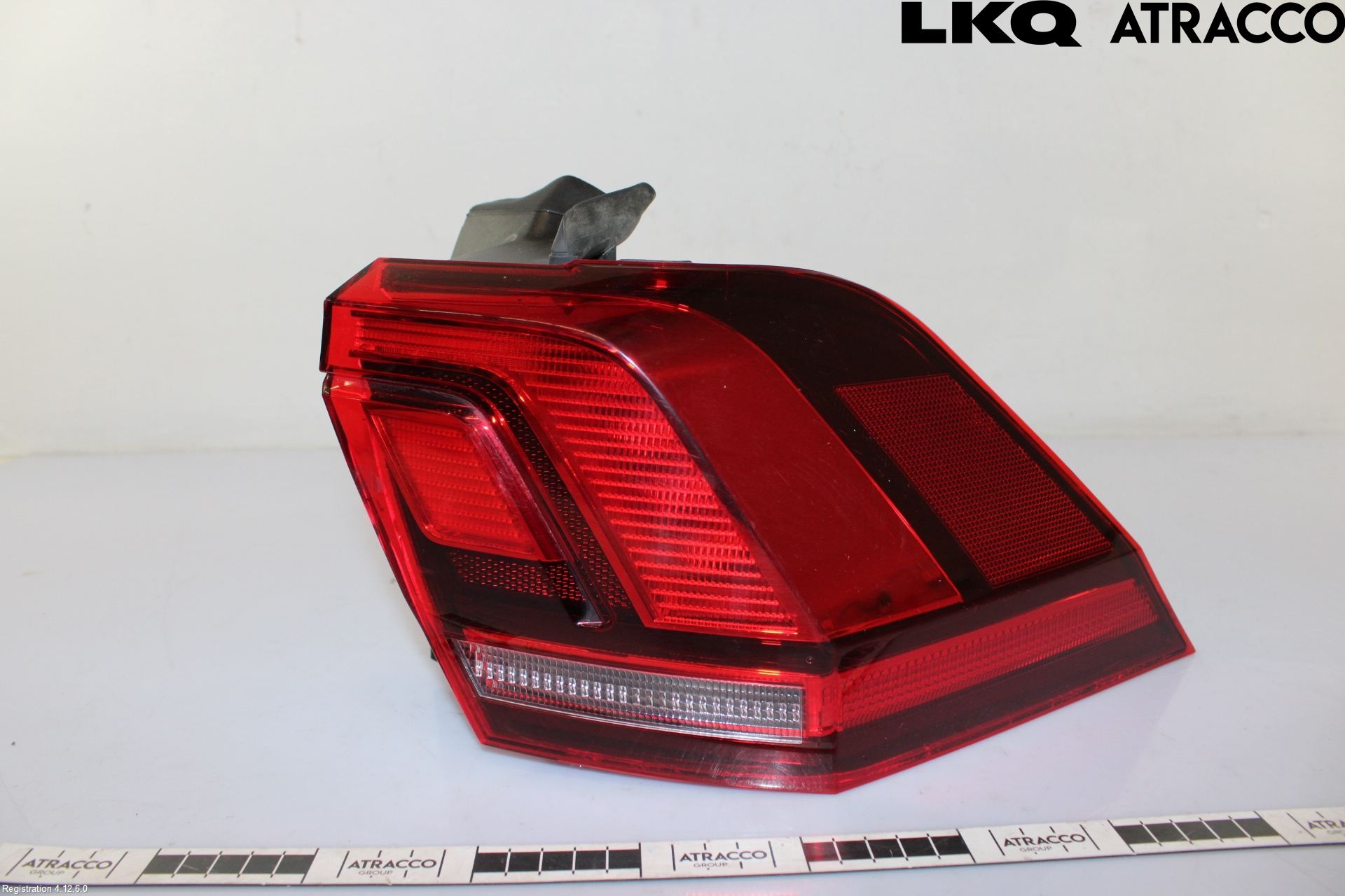 Volkswagen VW TIGUAN 16-24 Bakljus Höger