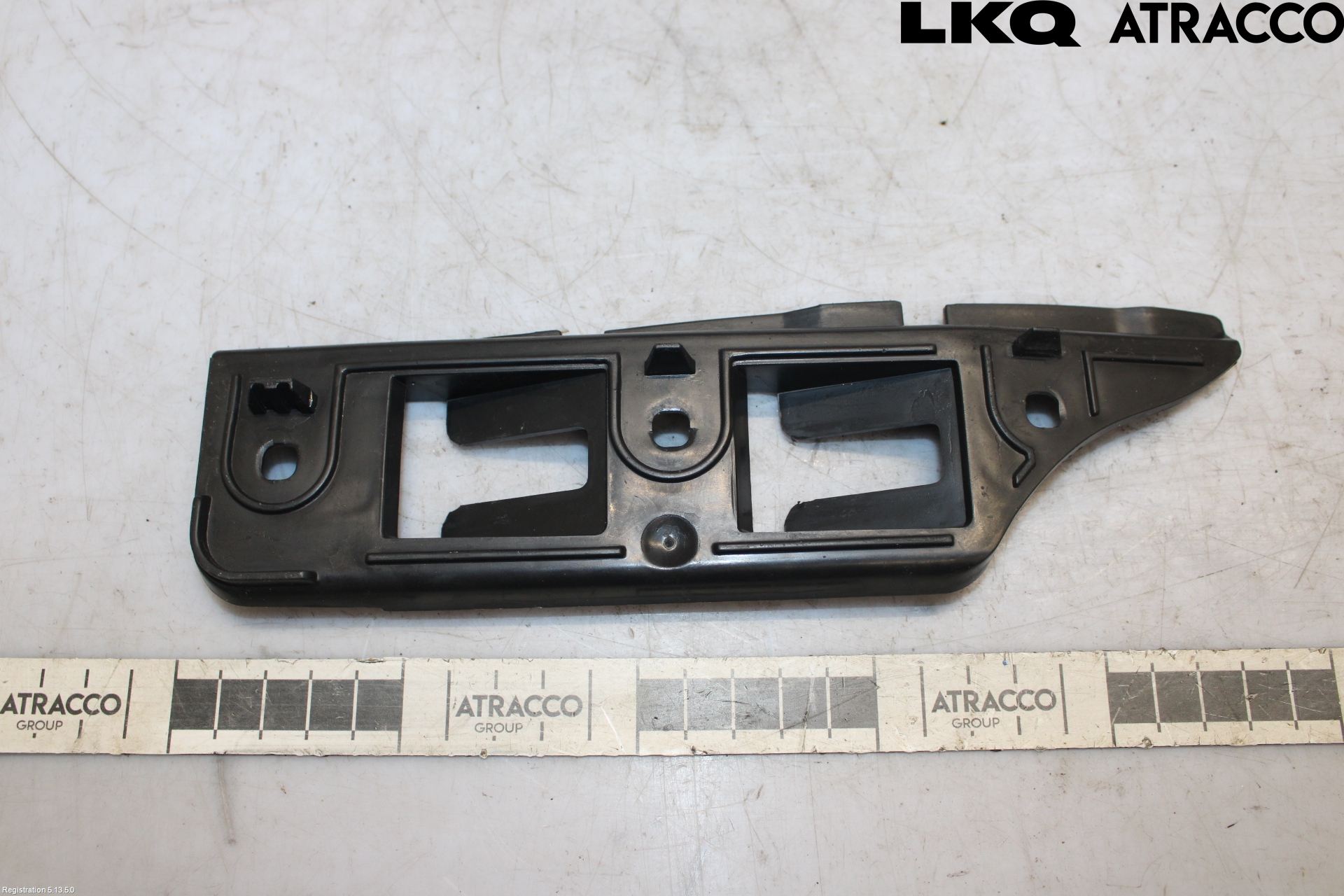 Volkswagen VW GOLF V 04-09 Stötfångarfäste Fram Hö