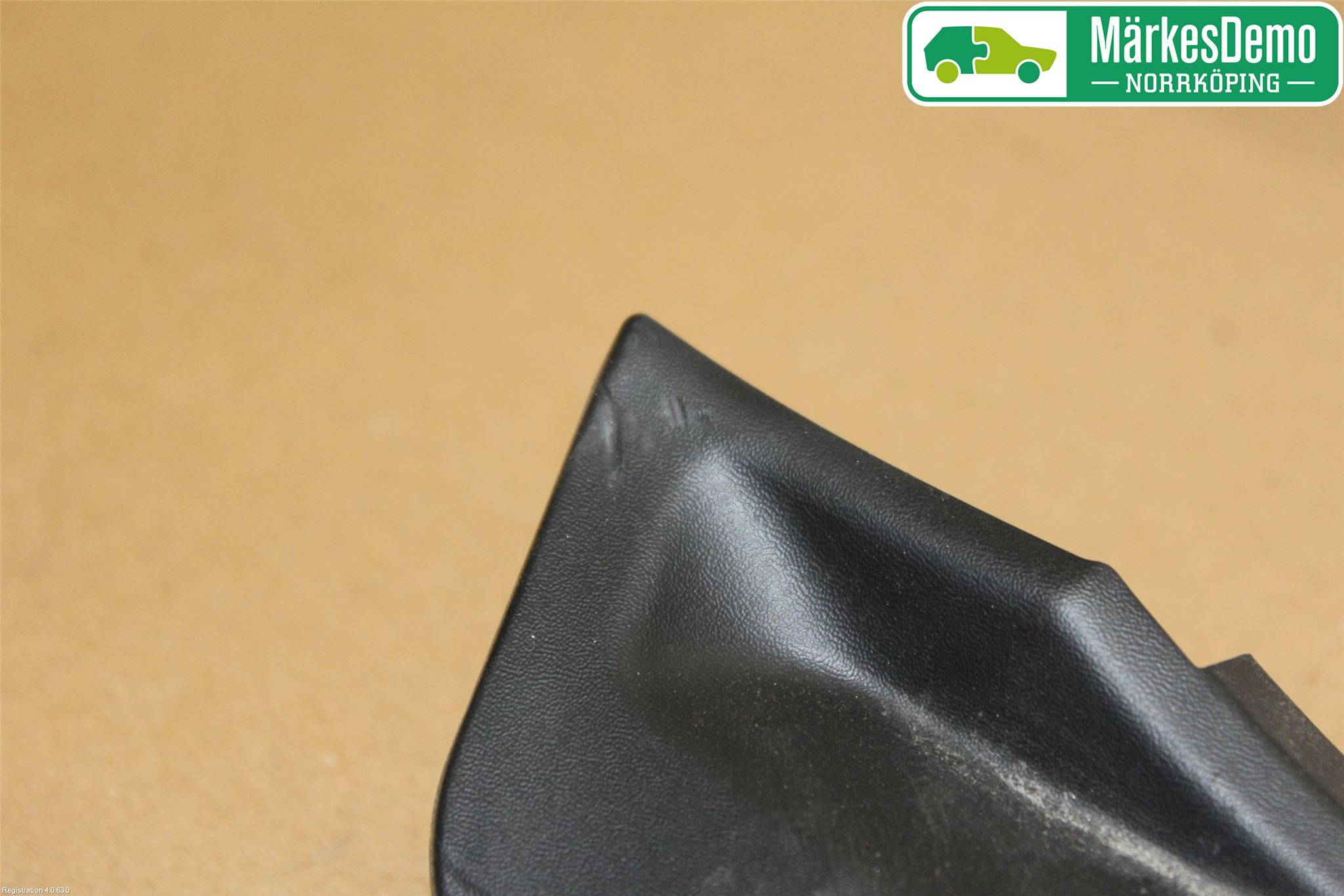 Jaguar I-PACE 18- Stötfångardel Bak Vä