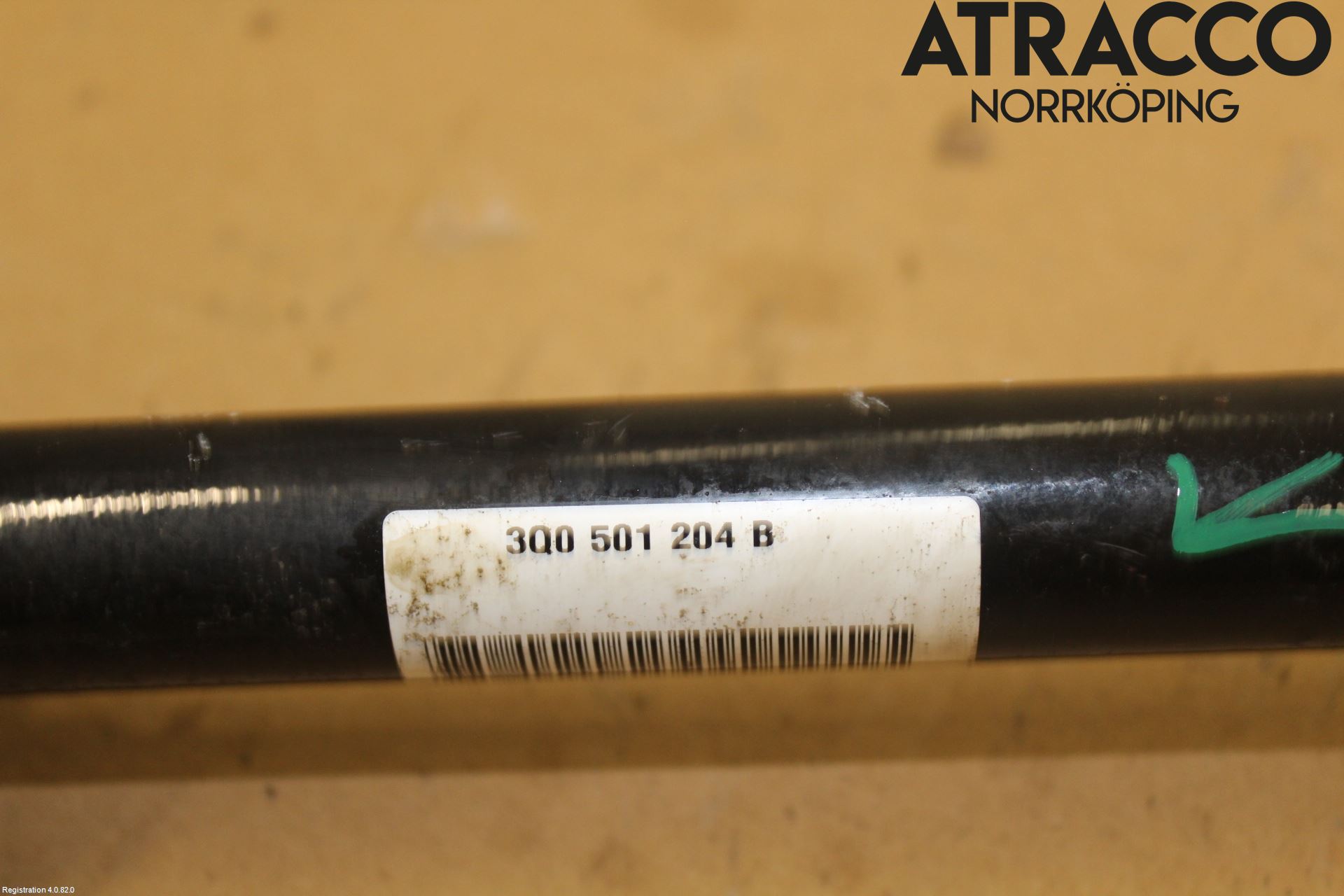 Volkswagen VW TIGUAN 16-24 Drivaxel Bak Höger