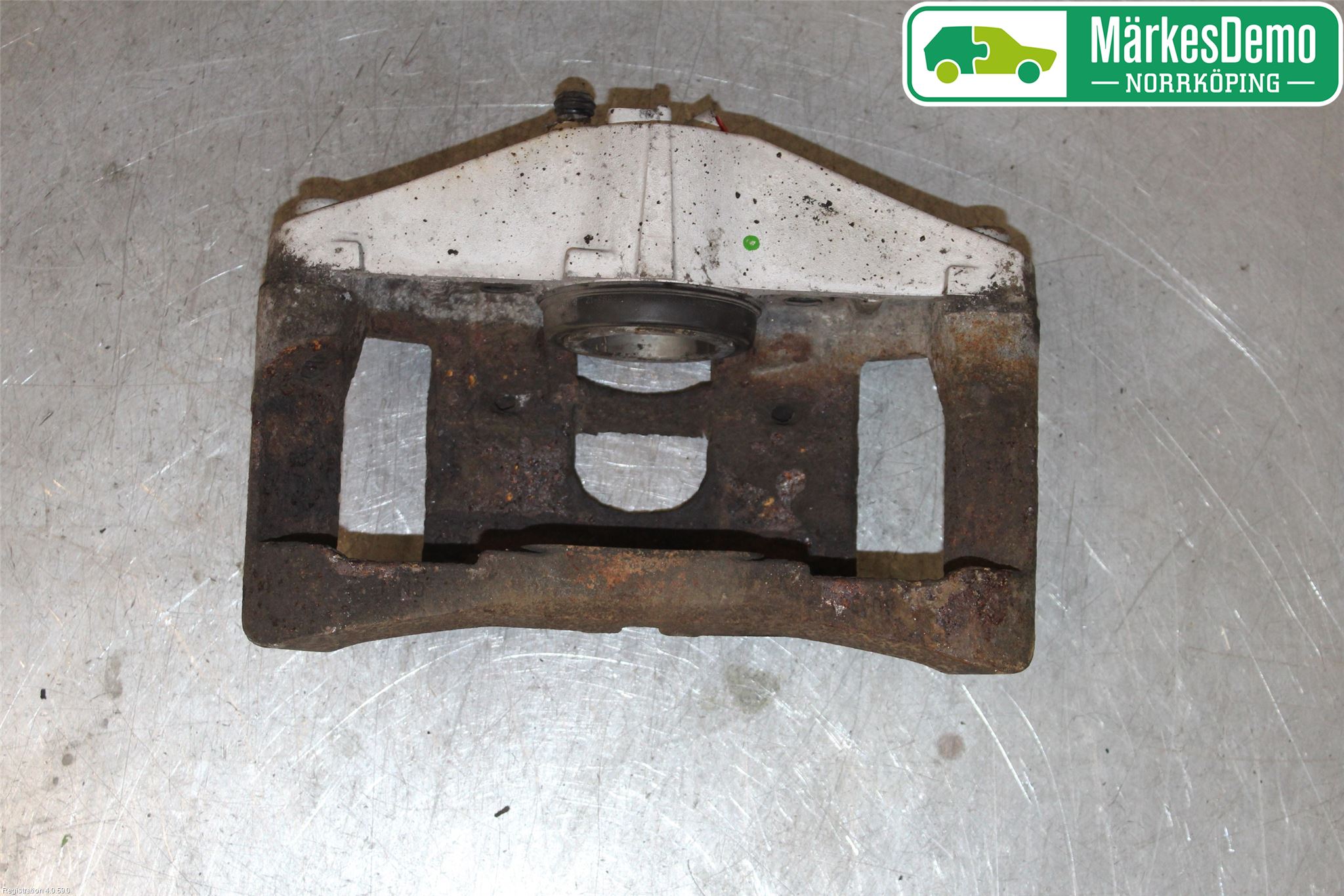 Audi A6/S6     05-11 Bromsok Fram Höger