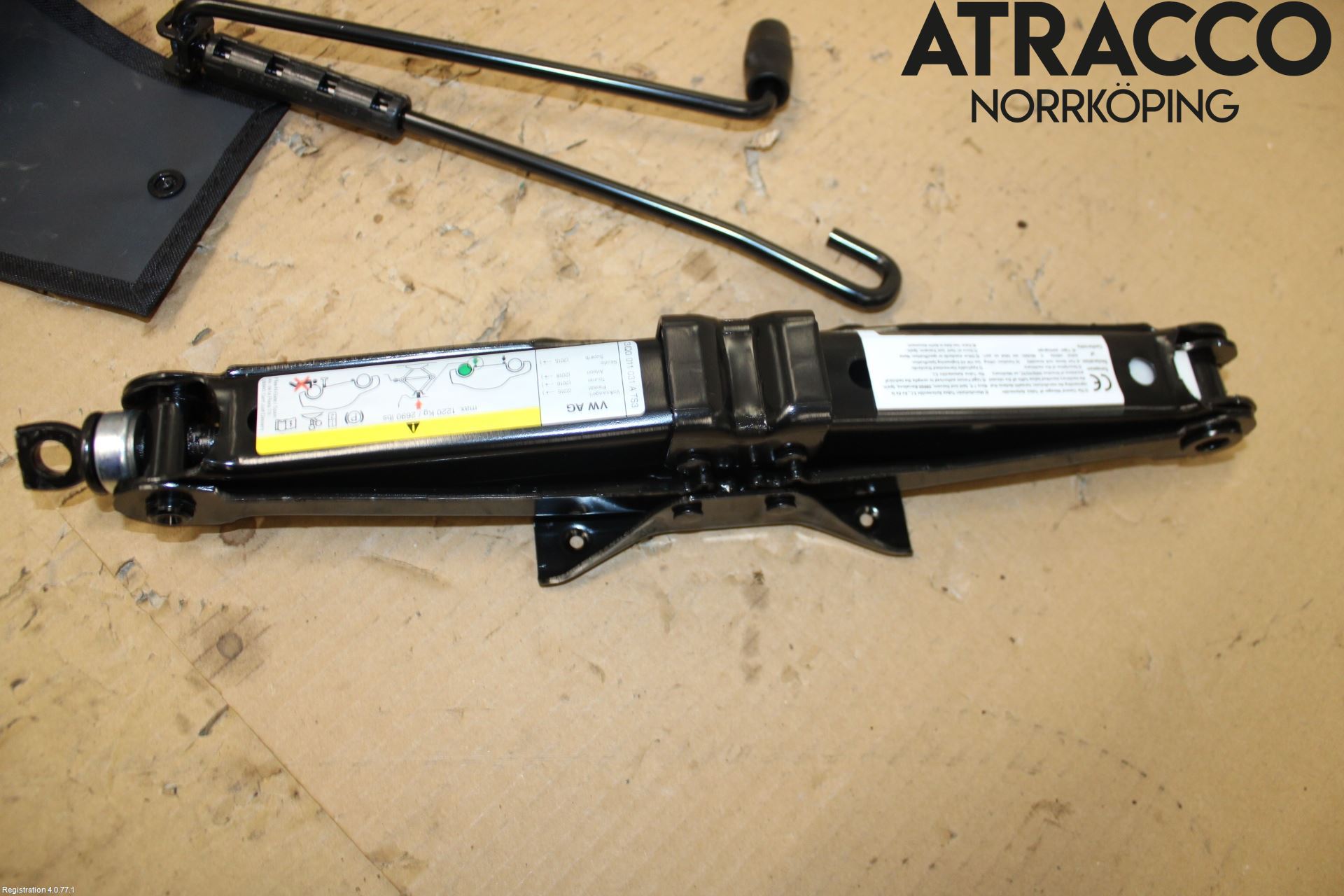 Volkswagen VW PASSAT 15-19 Domkraft