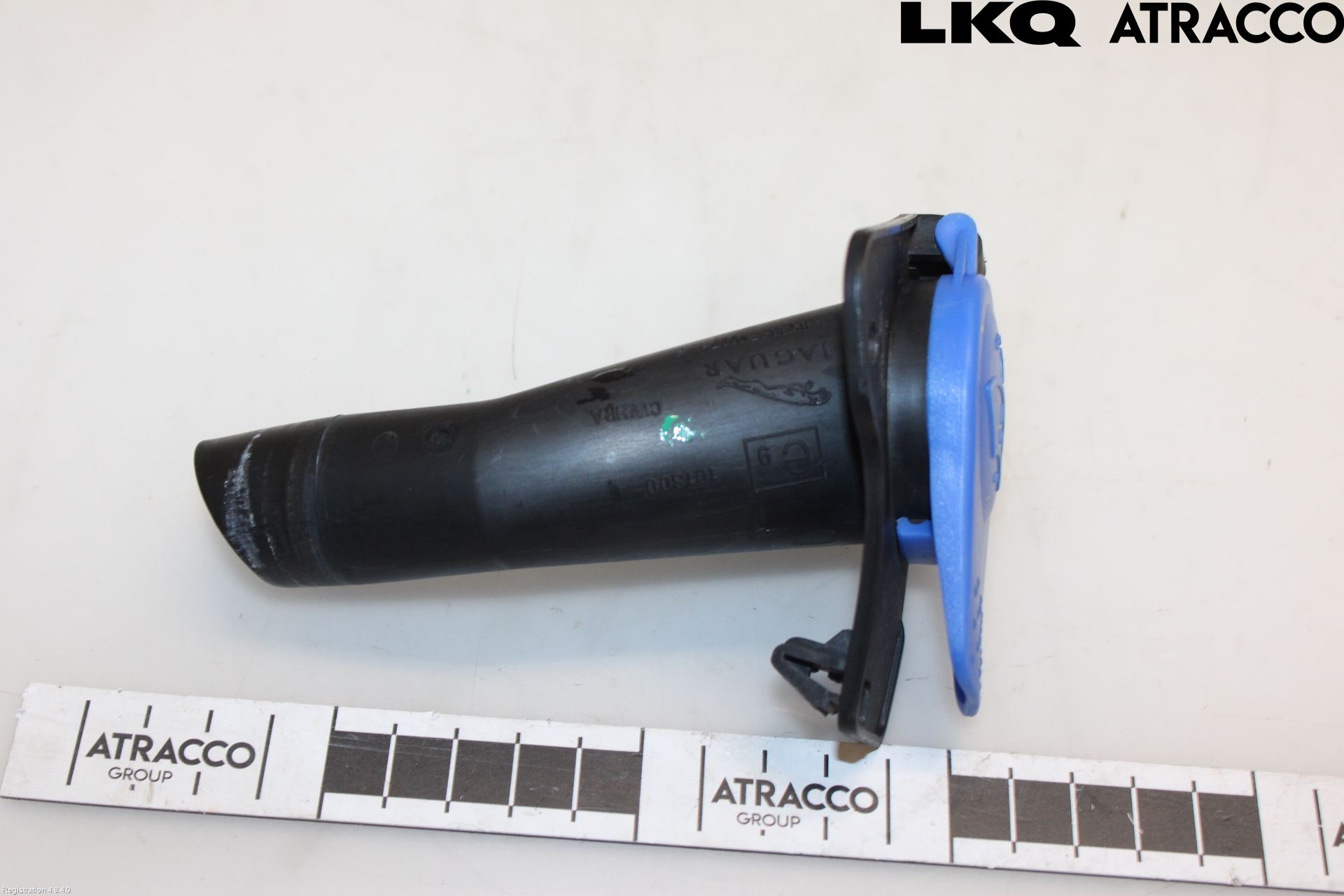 Jaguar XJ X351        10- Spolartank Påfyllningsrör