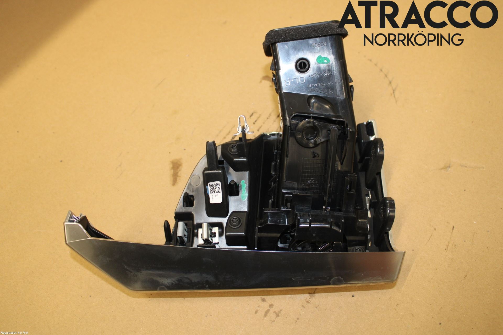 Jaguar I-PACE 18- Defrosterkanal-Munstycke