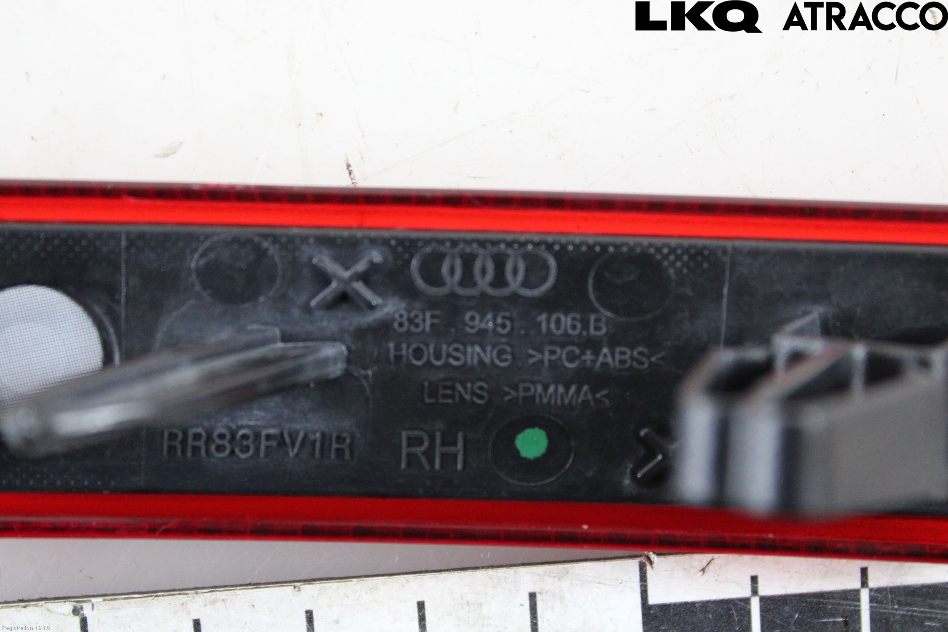 Audi Q3 F3 19- Dimljus/Reflex Bak