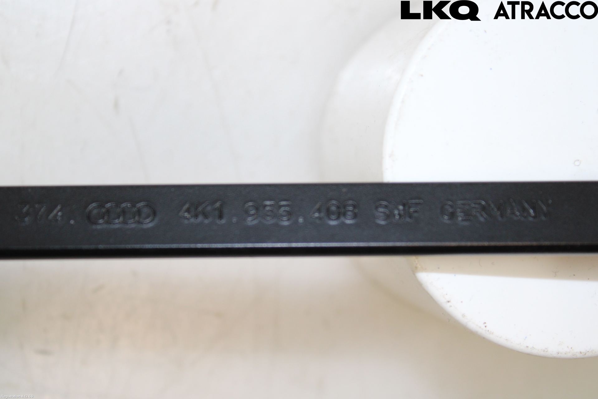 Audi A6 F2/C8 19- Torkararm Armar Vindruta