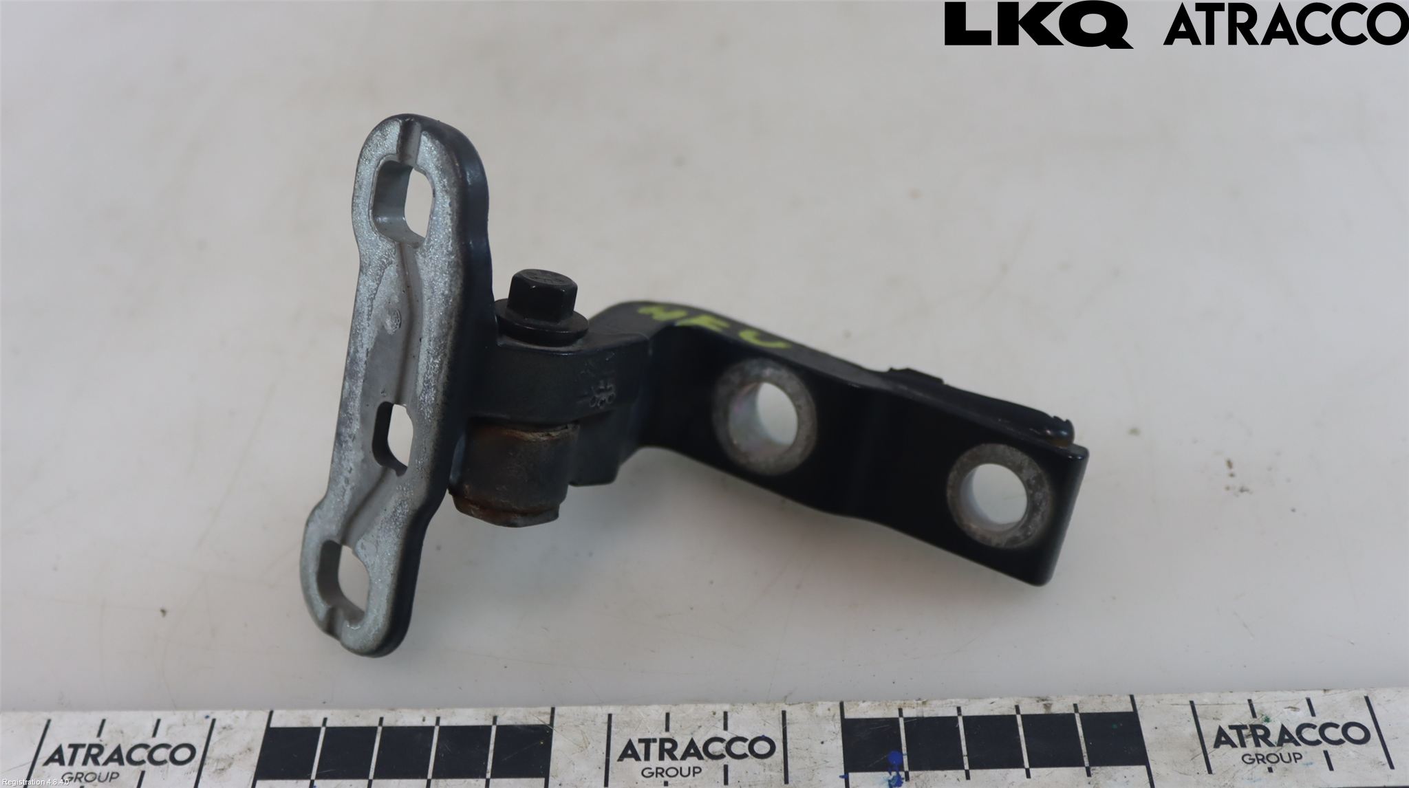 Volvo V90 17->> Dörrgångjärn