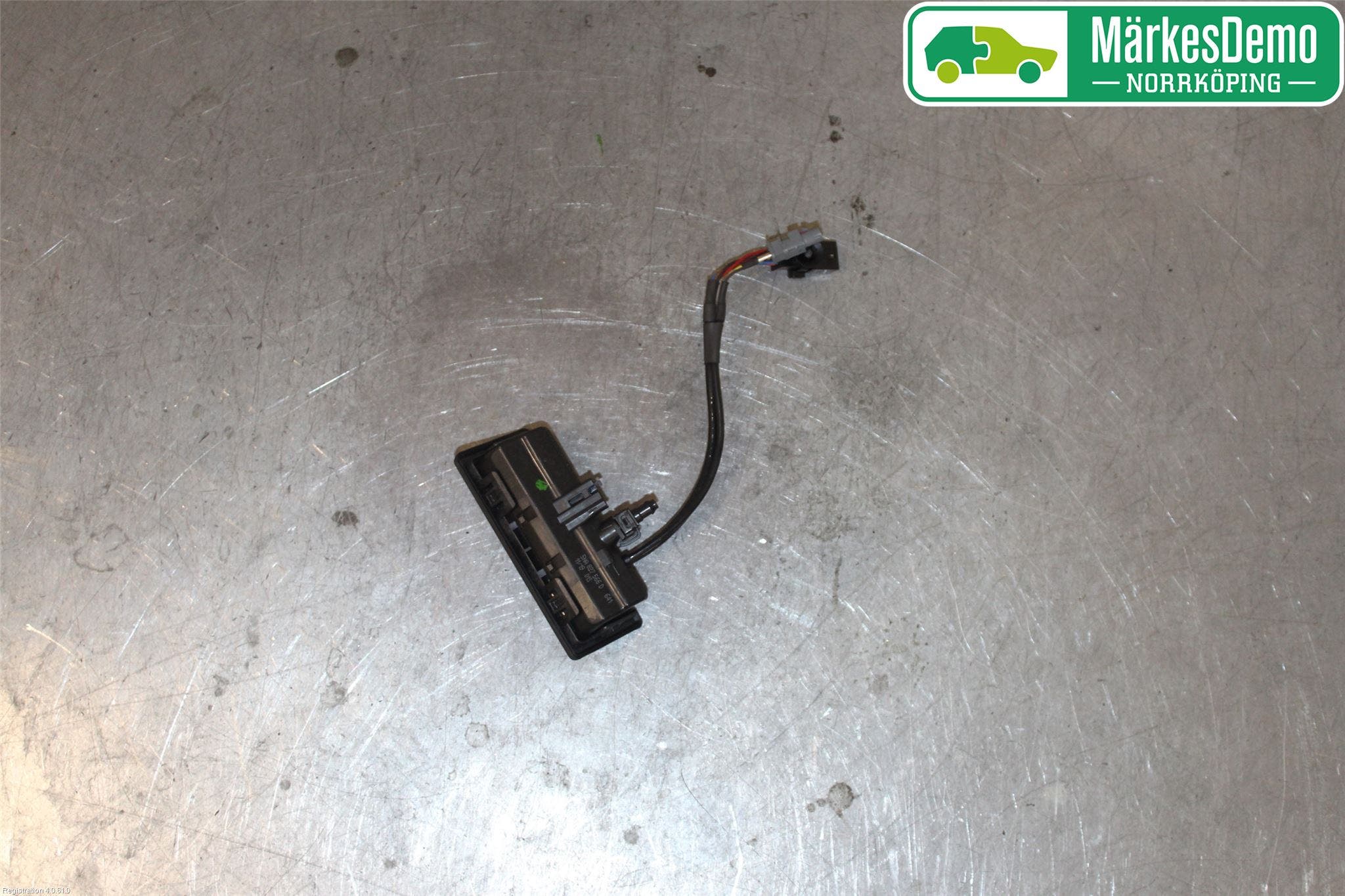 Volkswagen VW TIGUAN 16-24 Bakluckehandtag