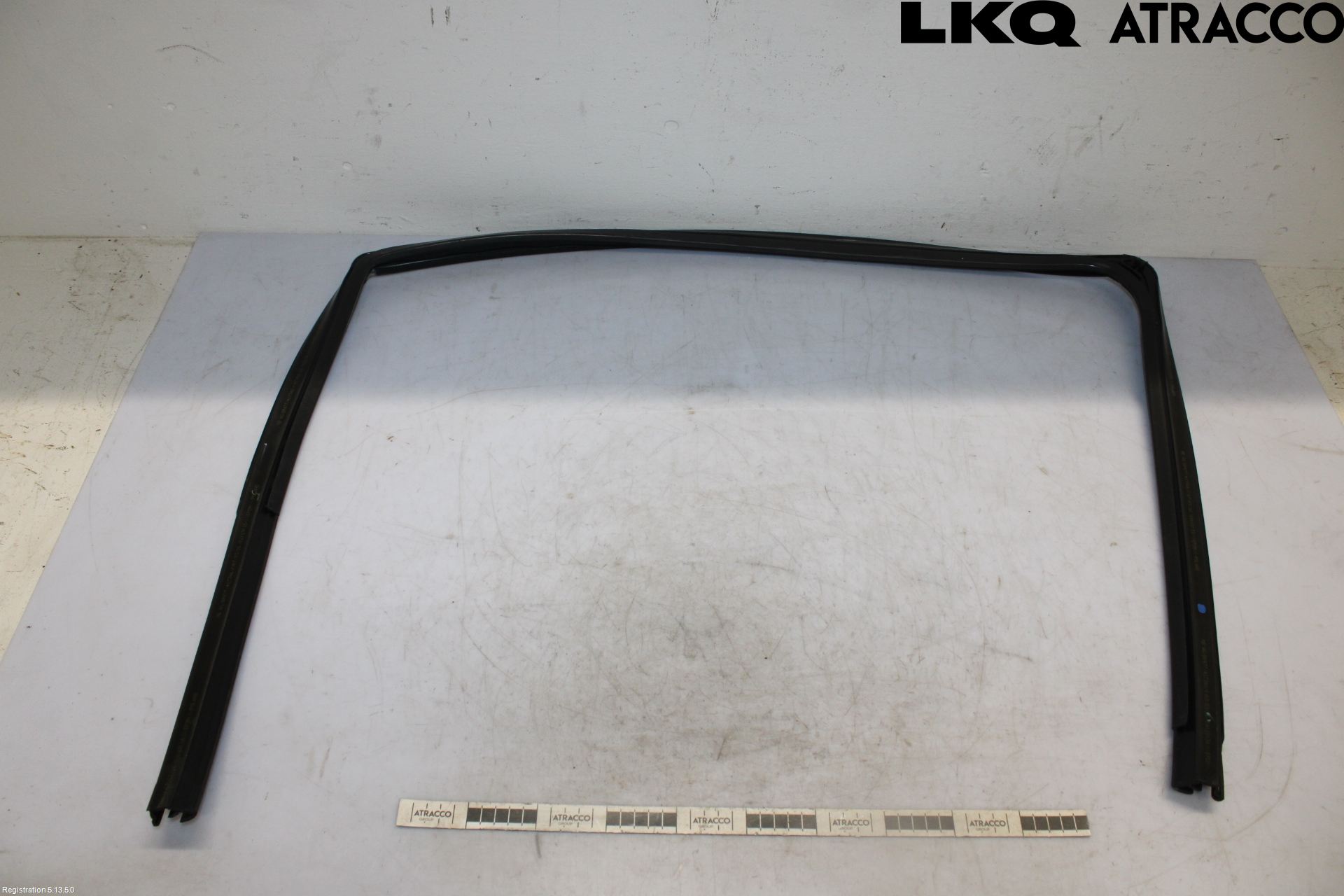 Mercedes-Benz MB VITO/V-KLASS (W640,W447,W448) 14- Dörr Dekorlist Fram Hö