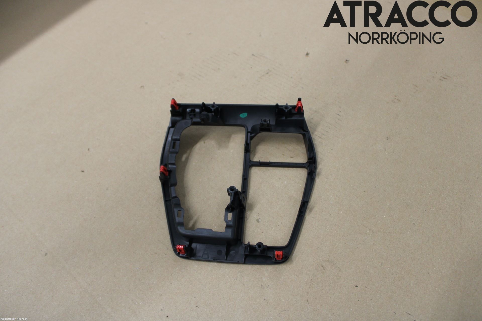 Toyota RAV4 19- Inredning Sarg Växelspak