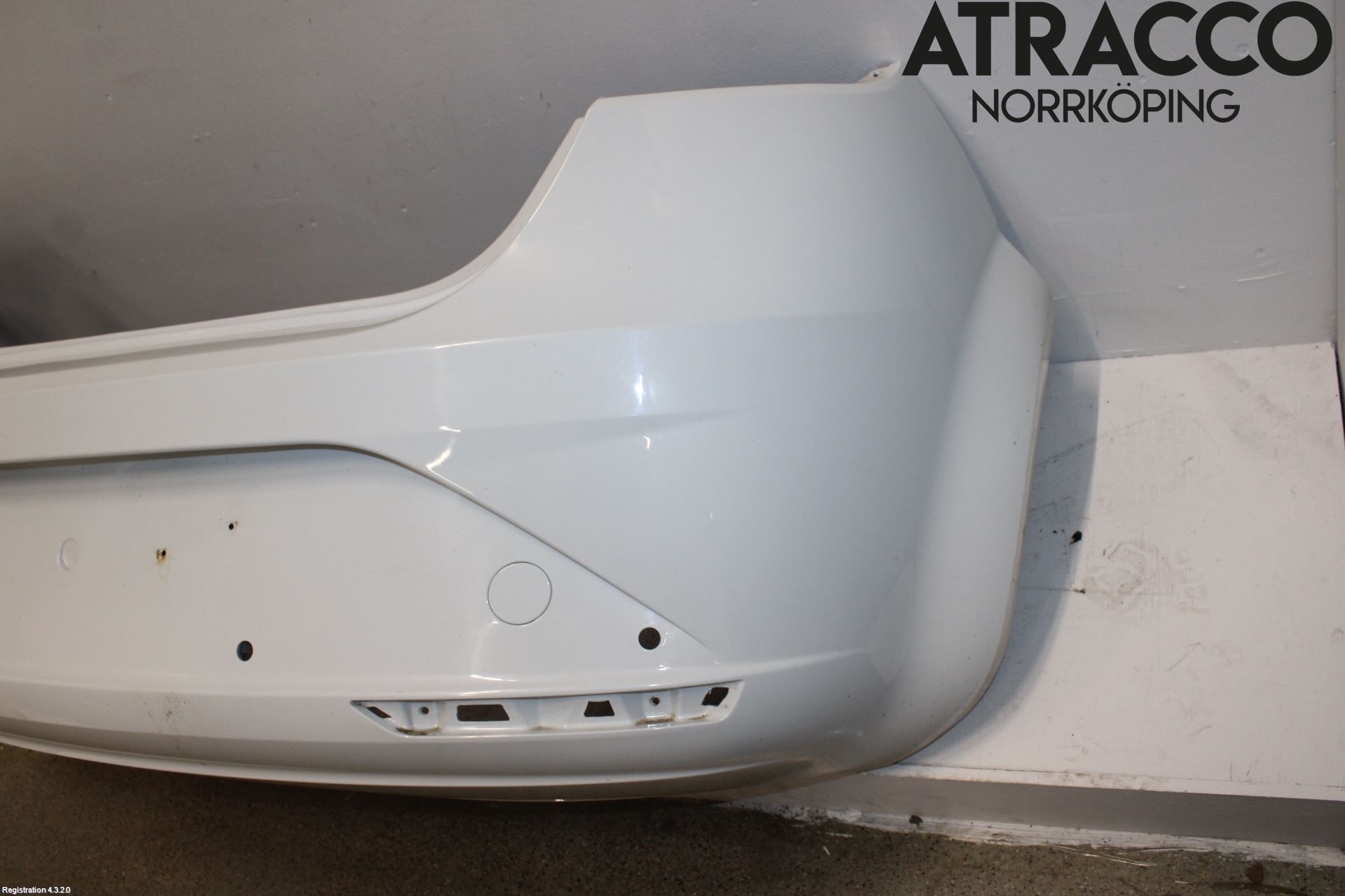 Seat LEON 06-12 Stötfångarbeklädnad Bak
