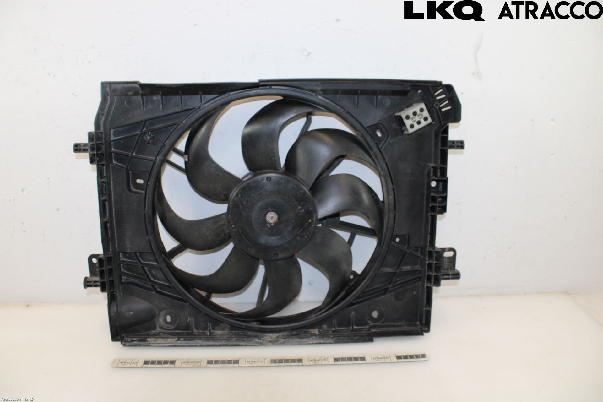 Renault CAPTUR 13-19 Kylfläkt El