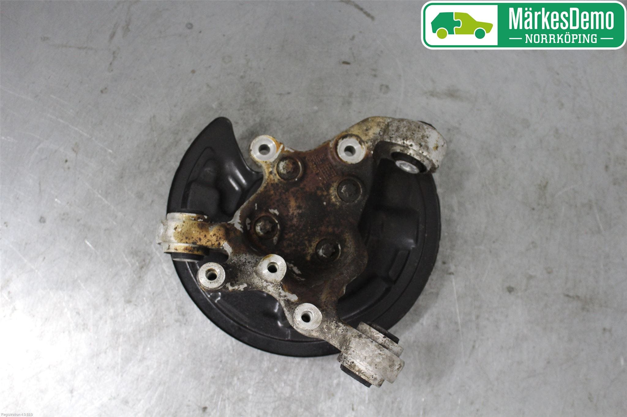 Mercedes-Benz MB GLA-KLASS (X156) 13-20 Hjullagerhus-Spindel Hö B