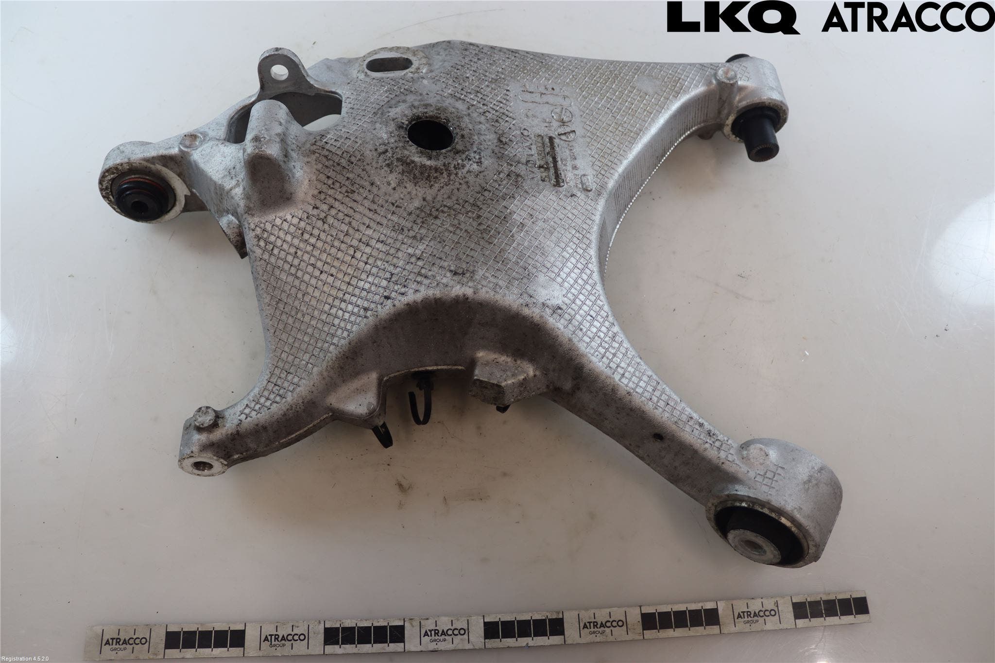 Volvo V60 19- Bärarm Bak Vänster