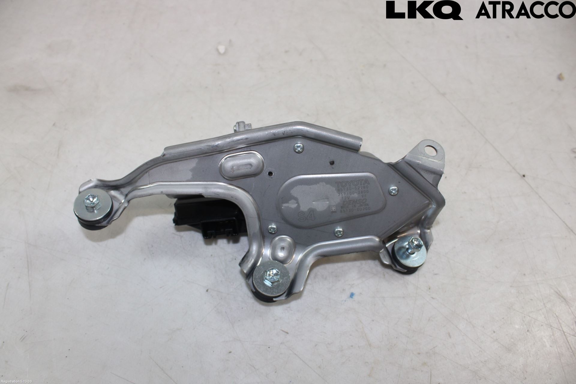 Toyota YARIS CROSS XP21 21- Torkarmotor Baklucka