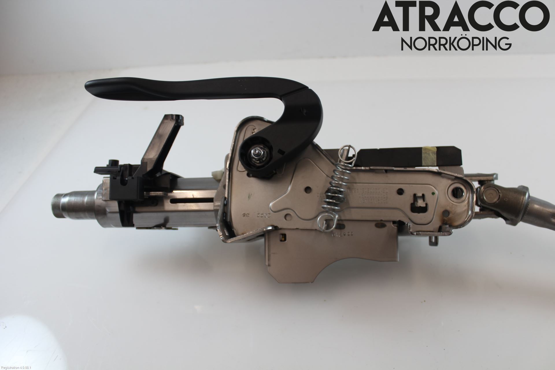 Audi Q3 F3 19- Rattaxelagg Justerbart