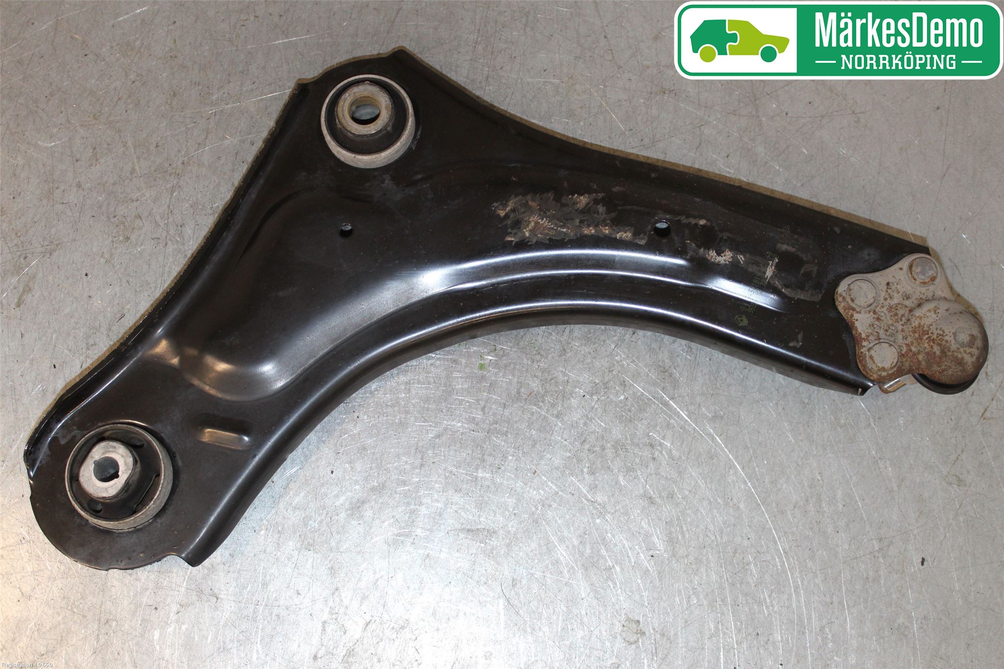 Renault MEGANE III 09-15 Bärarm Fram Undre Hö