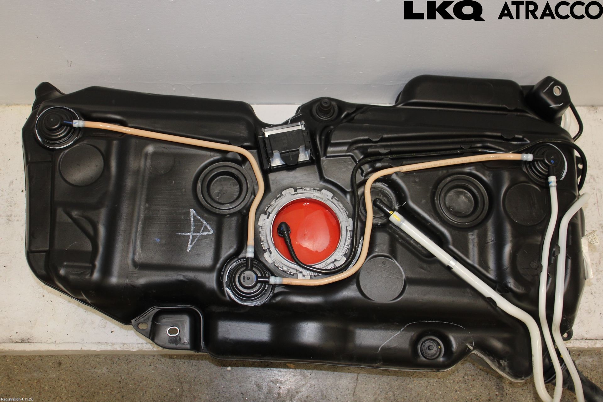 Volkswagen VW TOURAN 16- Bränsletank