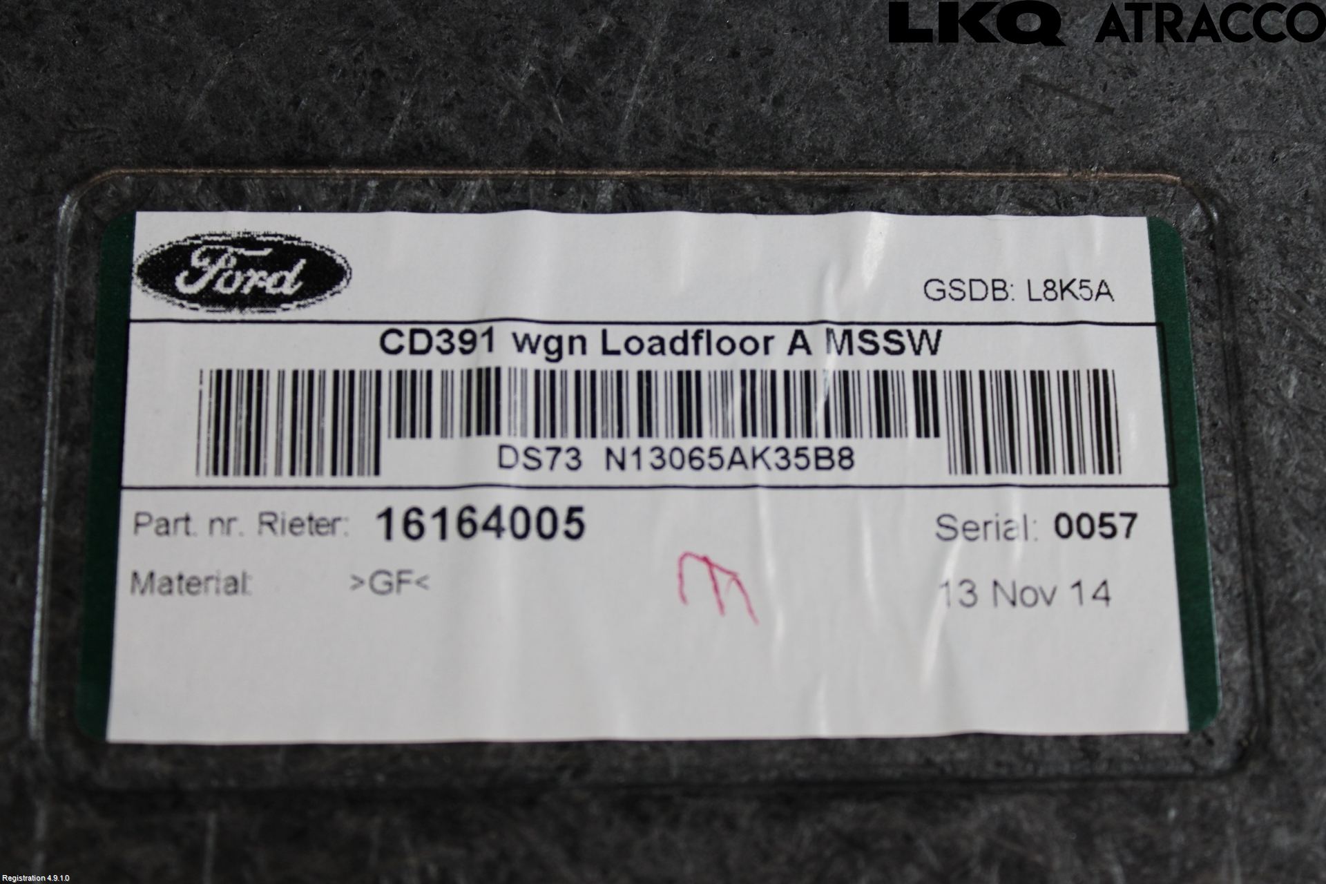 Ford MONDEO 15-22 Inrbagagerumklädsel-Golv