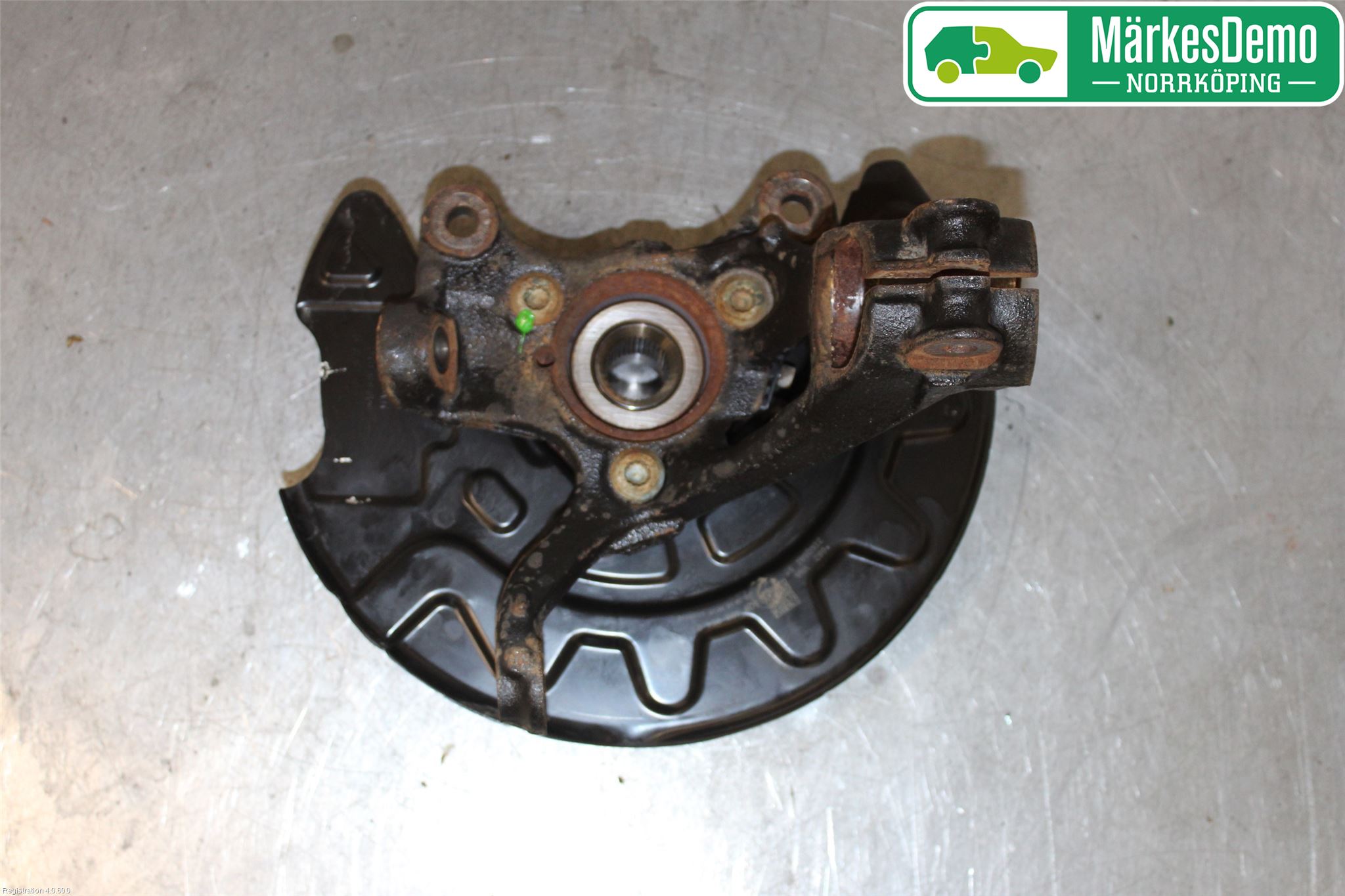 Audi A3/S3 8V 13-20 Styrspindel Lagerhus Hö