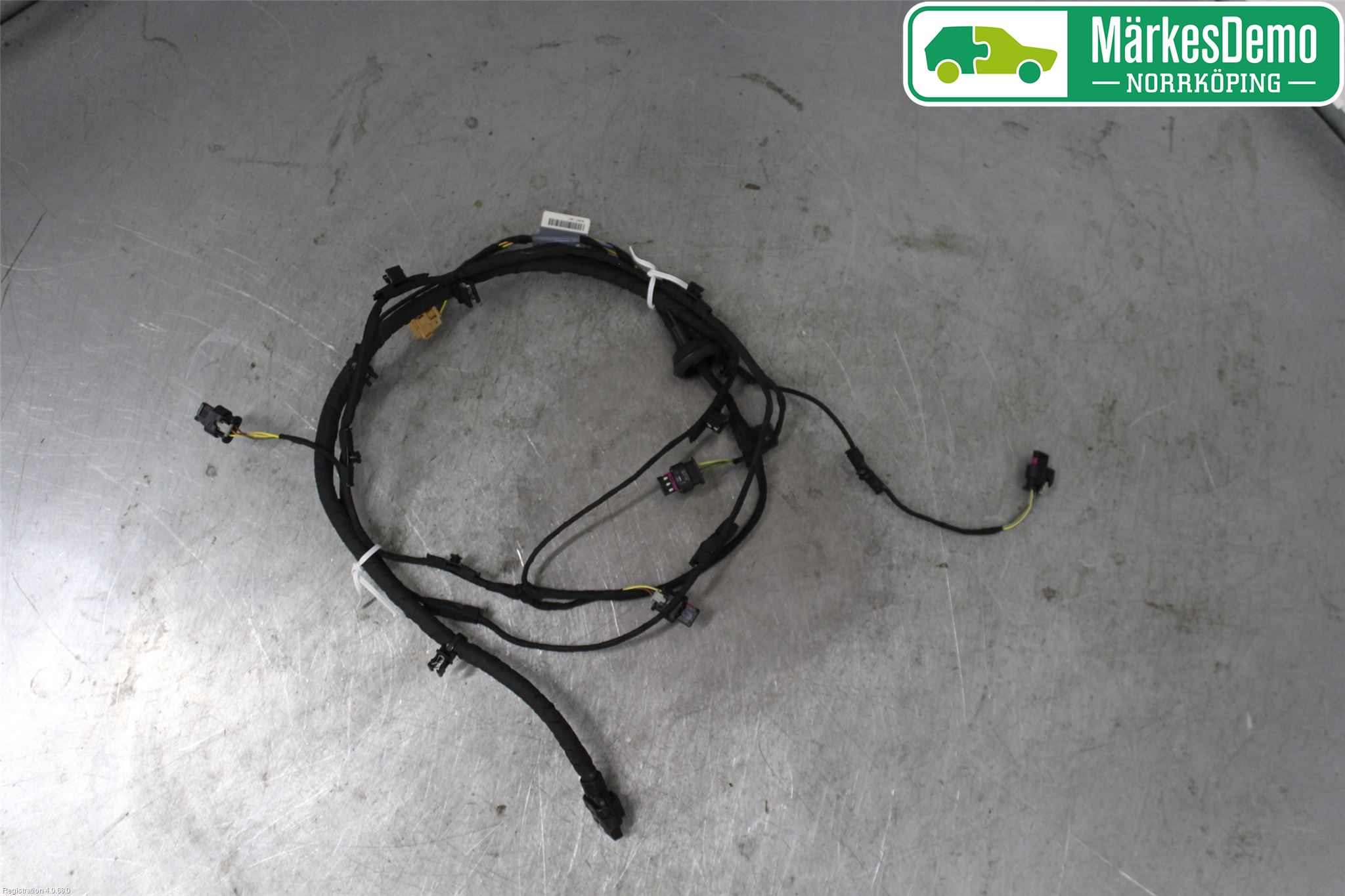 Audi A4/S4 B9 20- Parkeringshjälp Backsensor