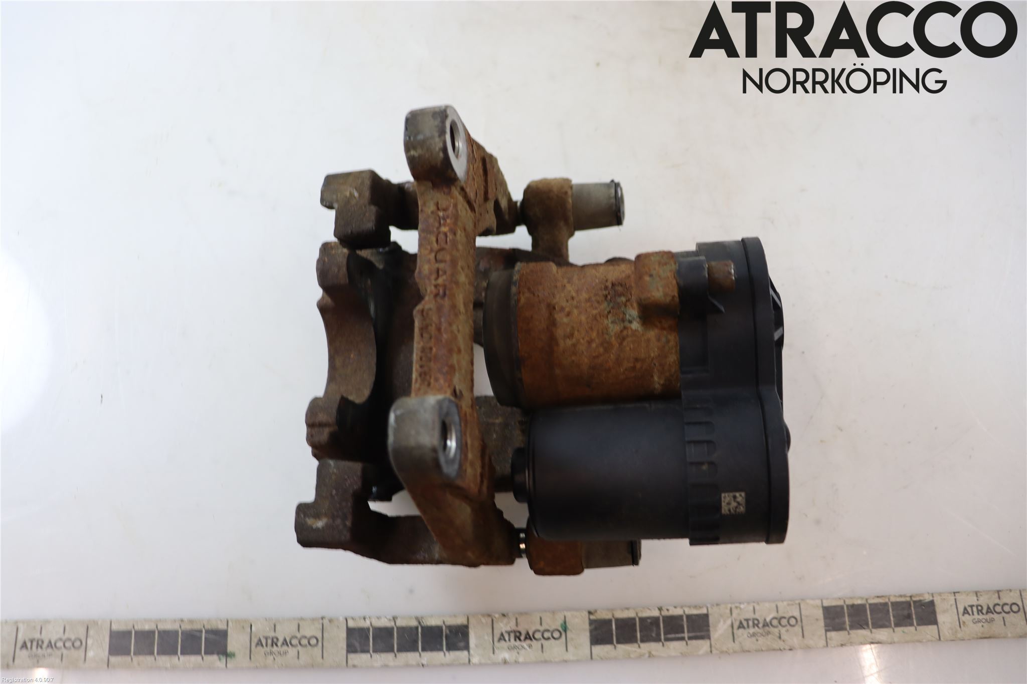 Jaguar F-PACE Bromsok Bak Vänster