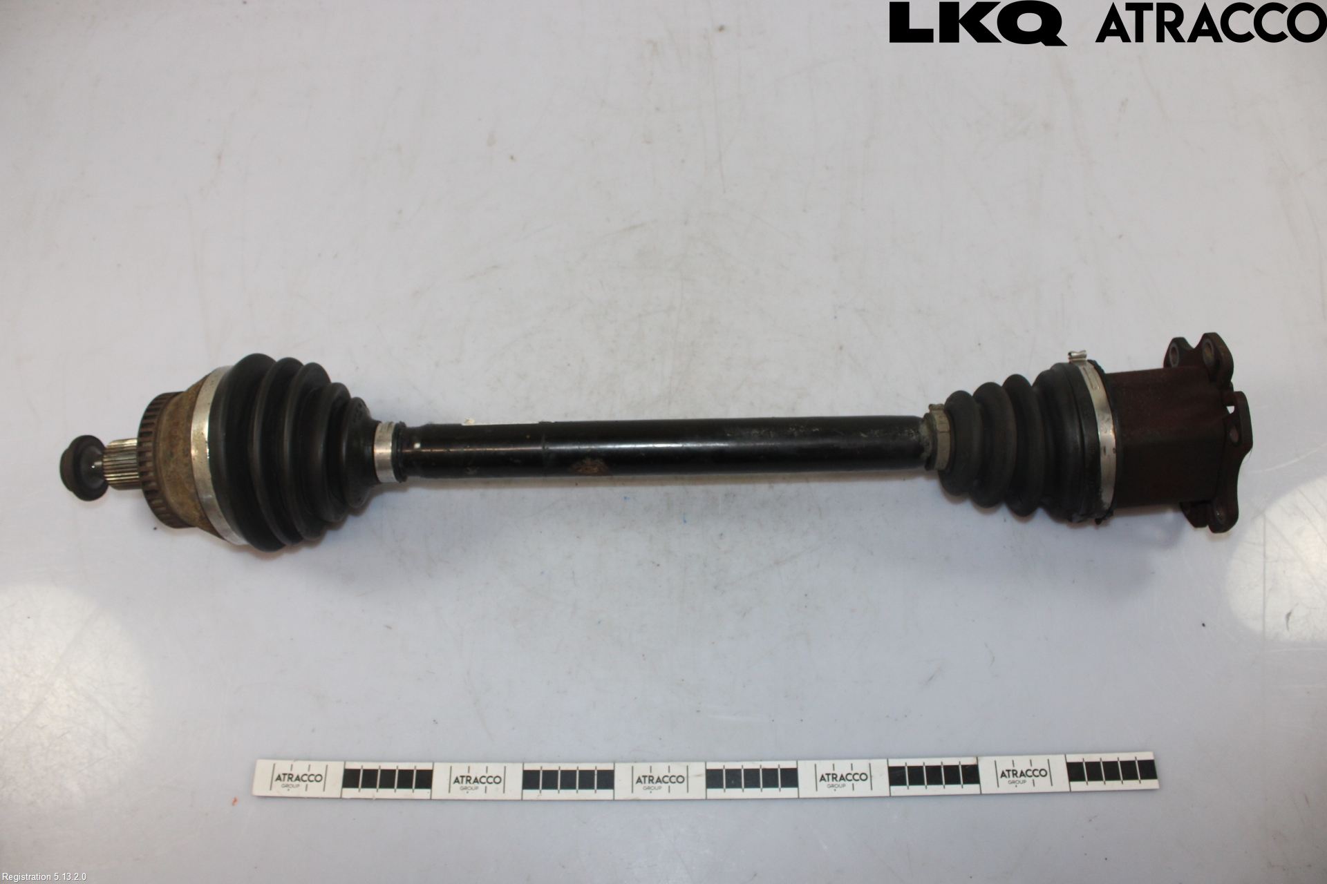 Audi A4/S4 05-07 Drivaxel Fram Höger