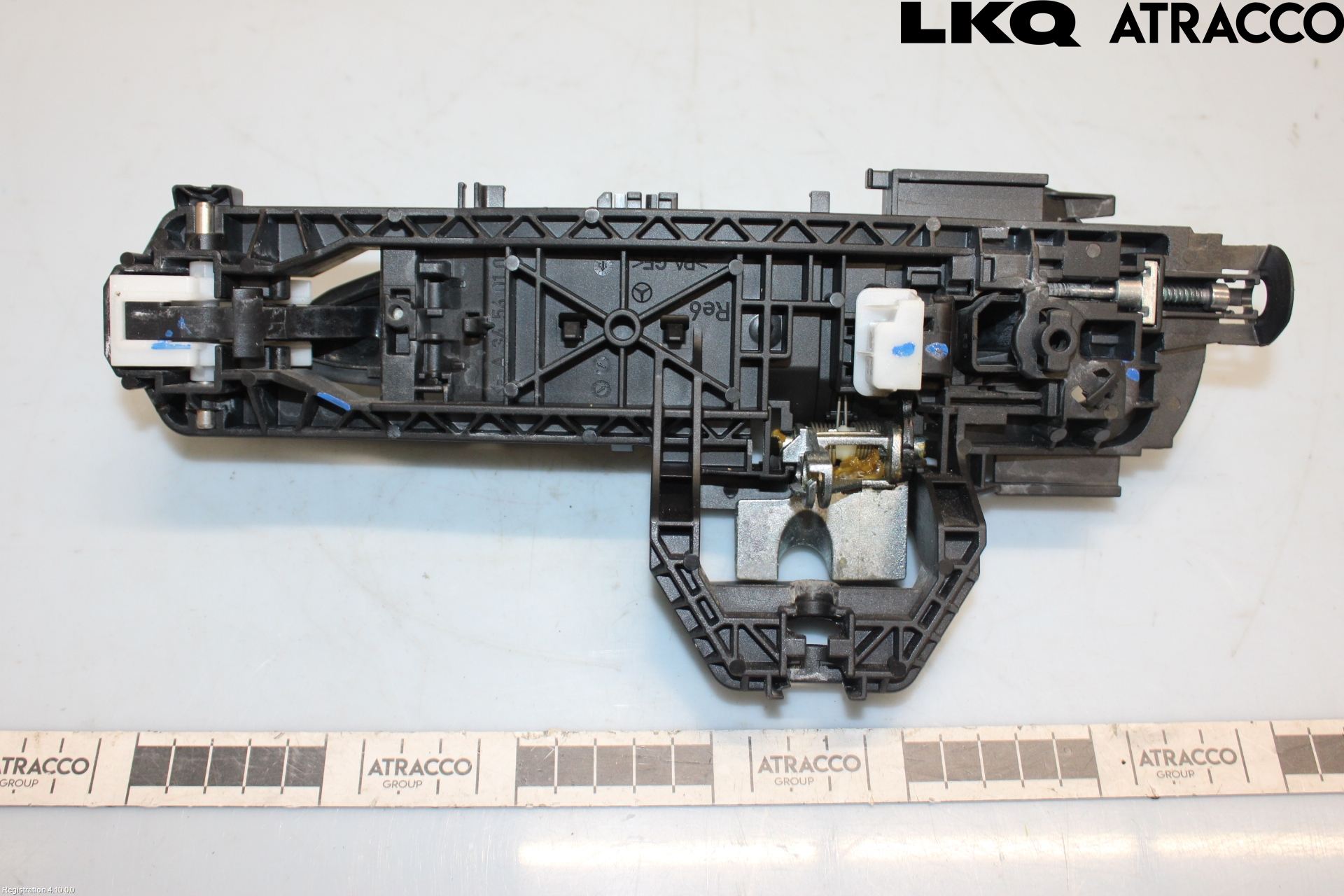 Mercedes-Benz MB C-KLASS (W204) 07-15 Dörrhandtag Yttre Hö