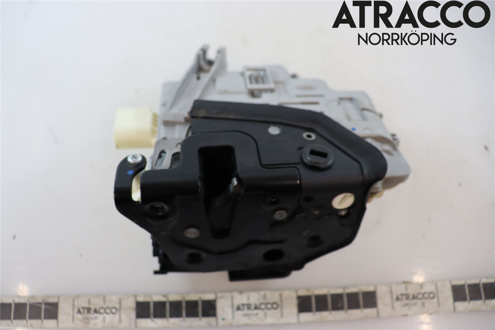 Volkswagen VW PASSAT 05-11 Låskista-Dörrlås