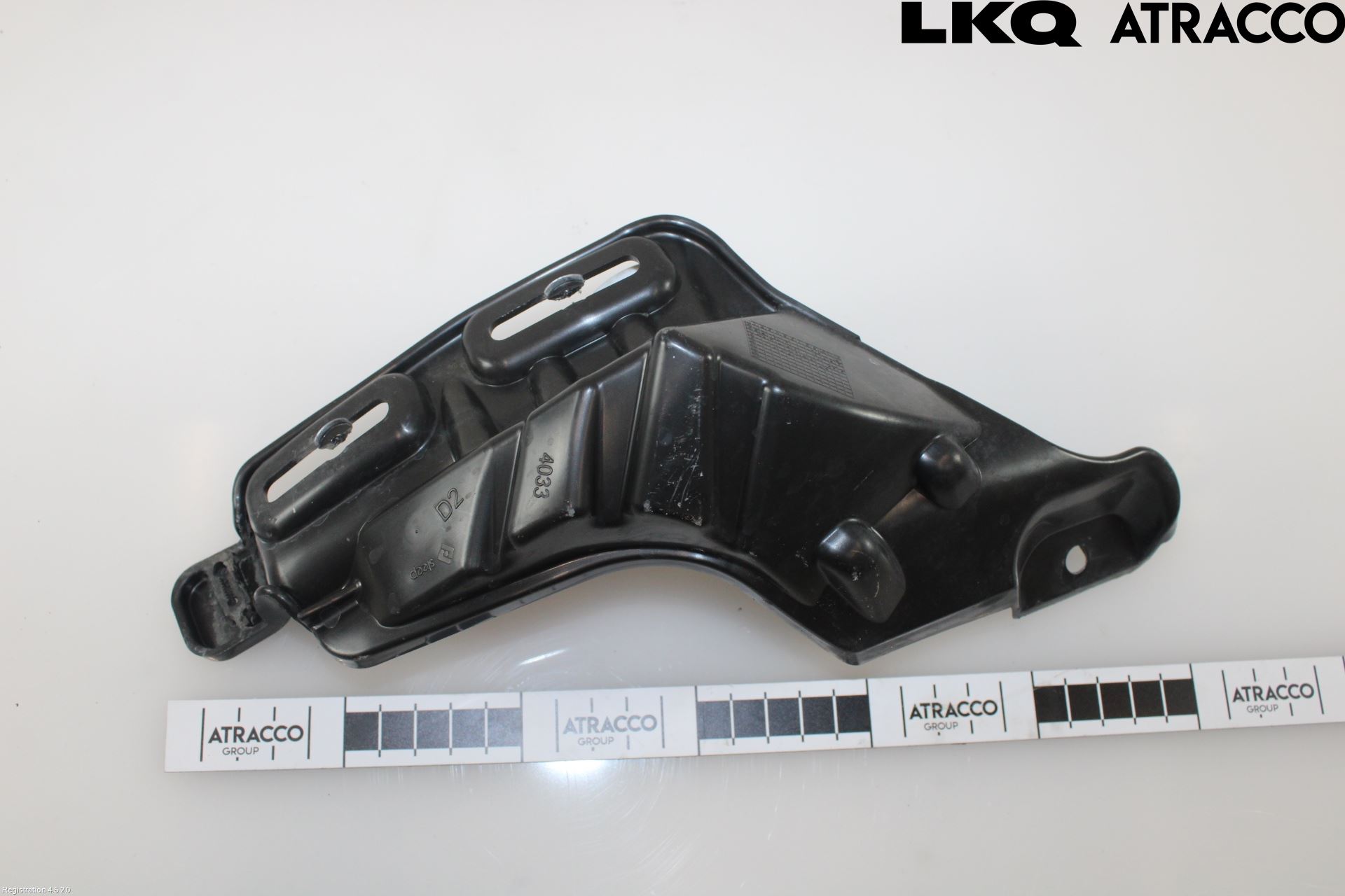 Citroen COTROEN C3 17-24 Skärmfäste Fram Hö