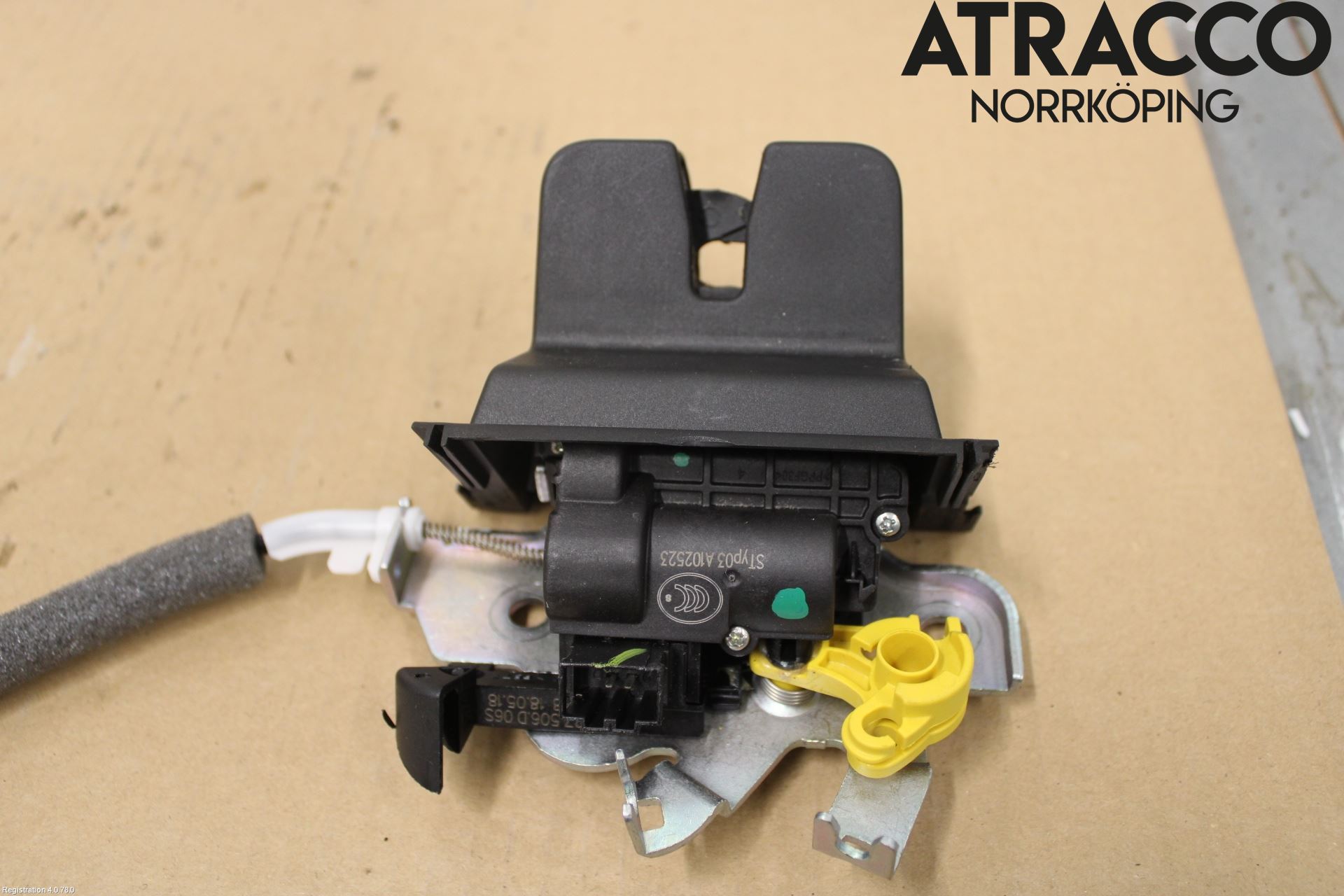 Skoda SUPERB 16-24 Låskista Baklucka