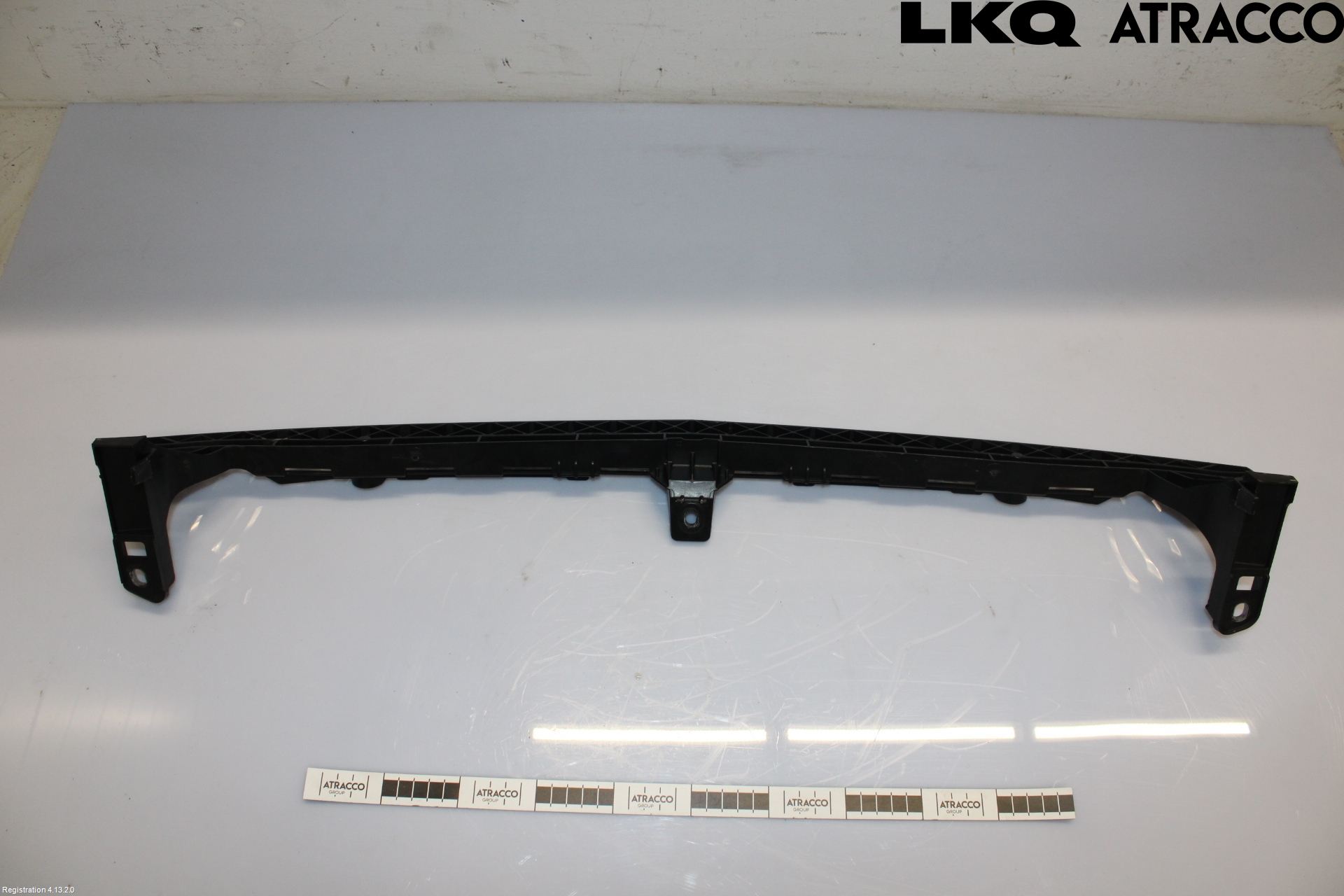Volkswagen VW GOLF / E-GOLF VII 13-20 Stötfångardel Fram Mitt