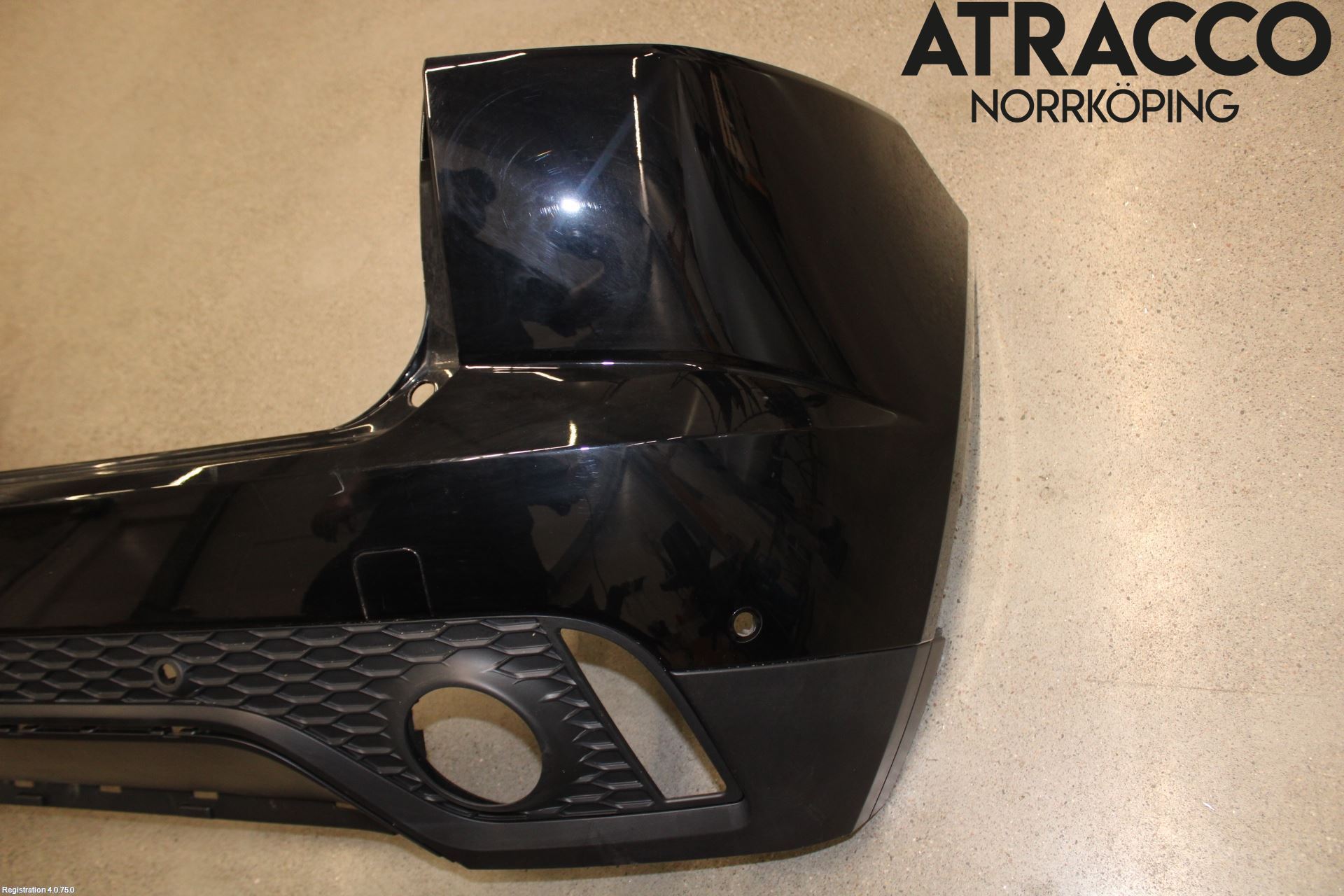 Jaguar E-PACE 17- Stötfångarbeklädnad Bak