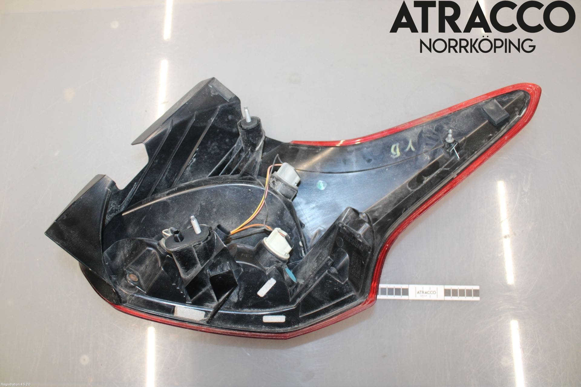 Ford FOCUS 15-18 Bakljus Vänster