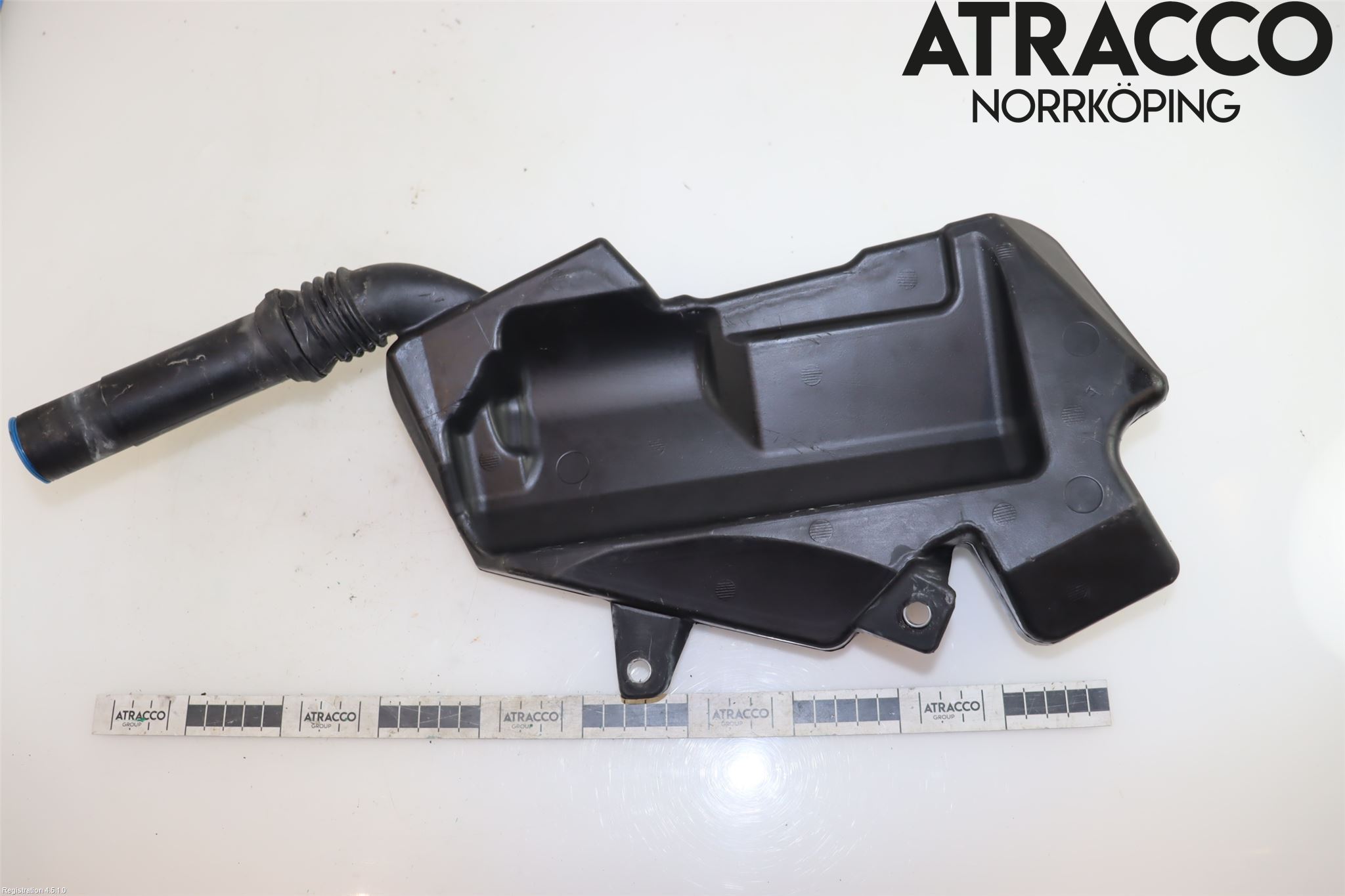 Audi A6 ALLROAD 12-18 Spolartank Vindruta-Strål