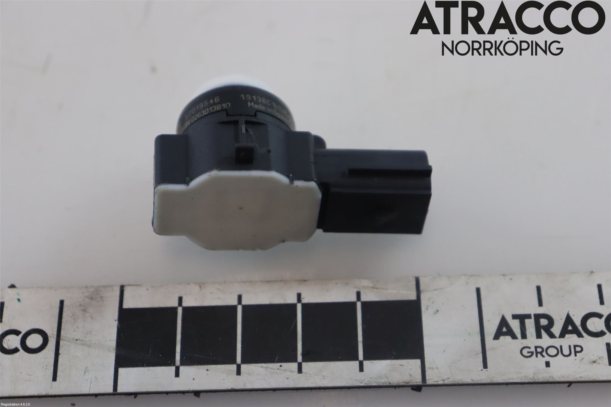 Opel CORSA E 15-19 Parkeringshjälp Backsensor