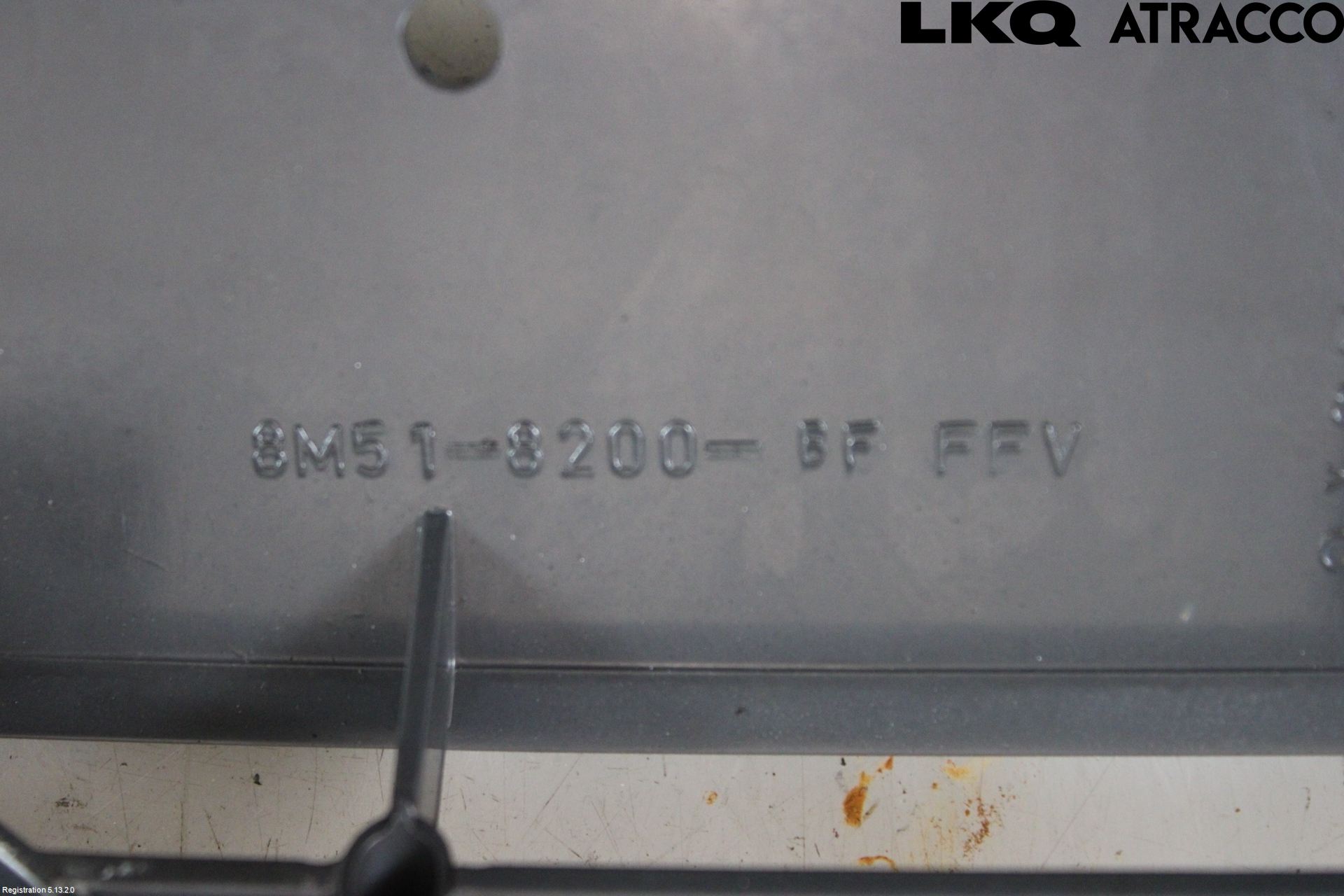 Ford FOCUS 08-11 Grill Komp