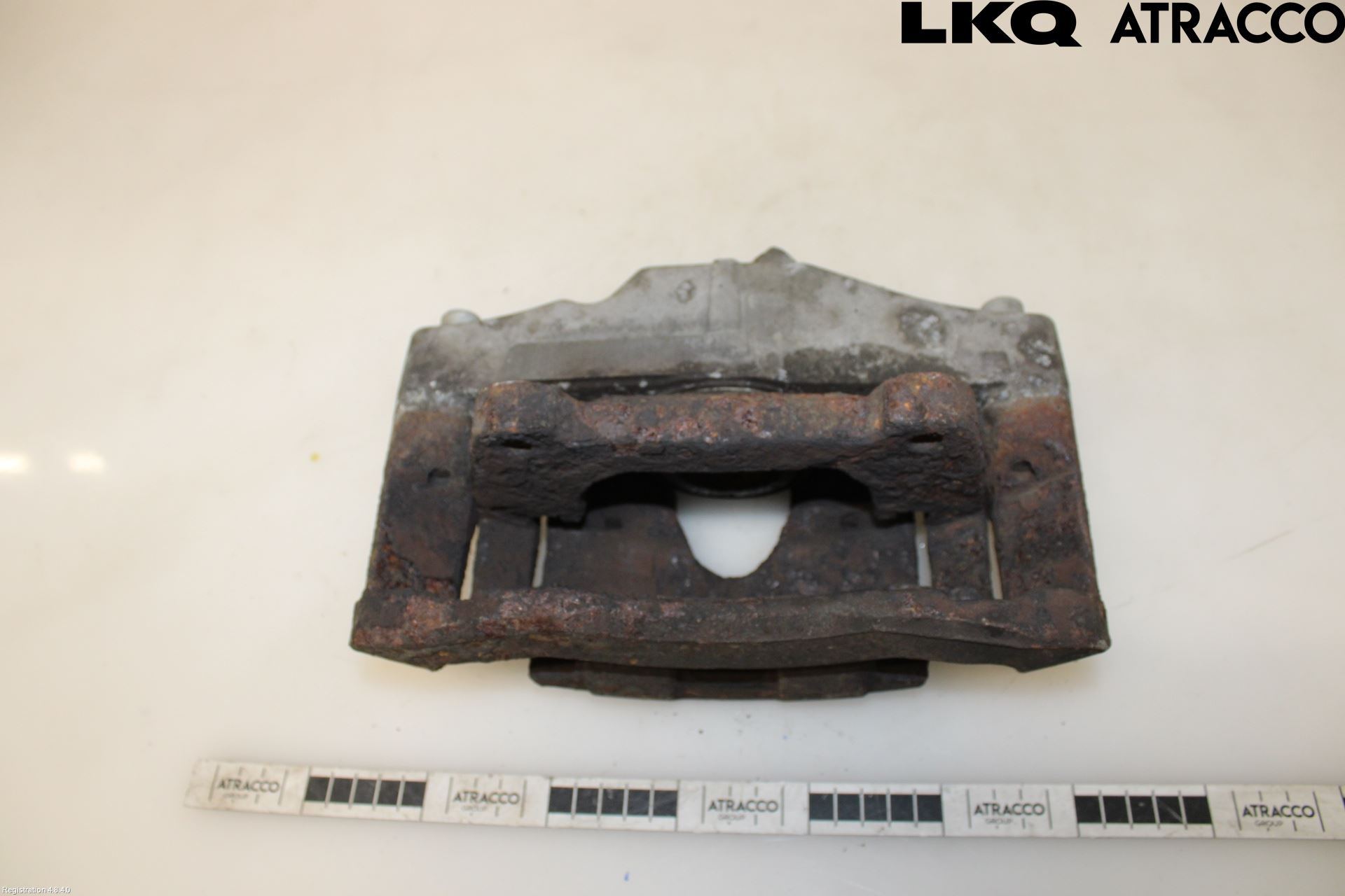 Volvo XC90 03-06 Bromsok Fram Höger