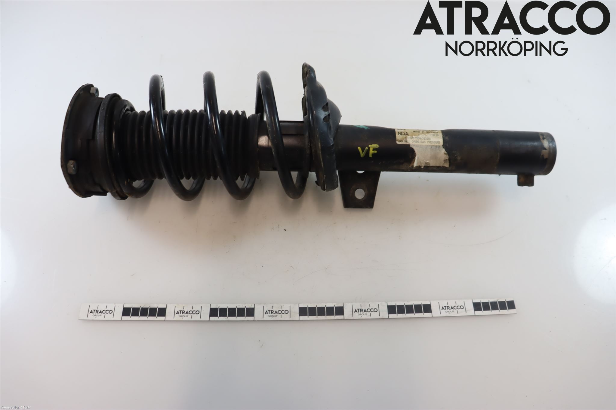 Volkswagen VW PASSAT 15-19 Fjäderben Fram Vänster