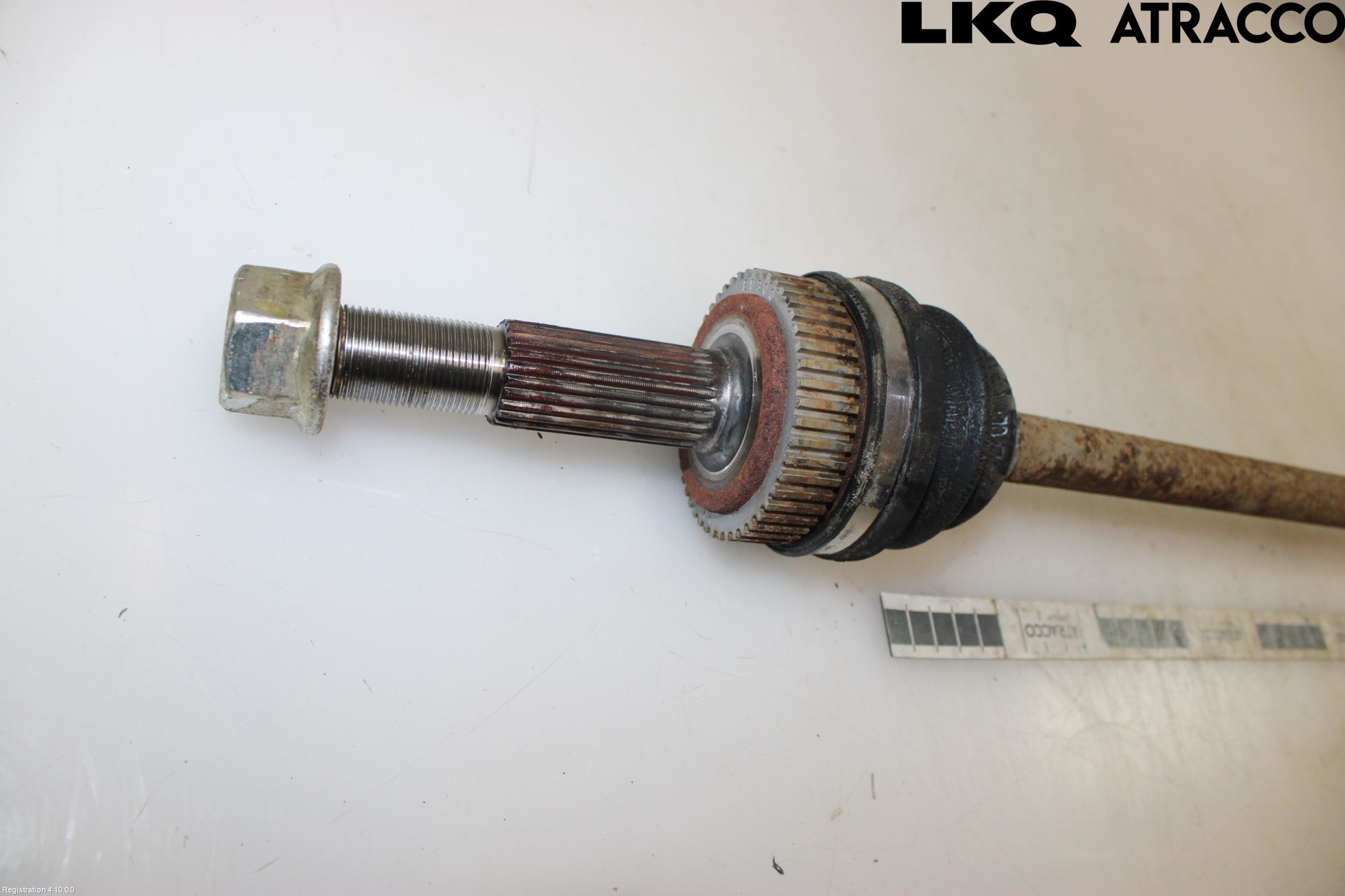 Nissan QASHQAI+2  10-14 Drivaxel Bak Höger
