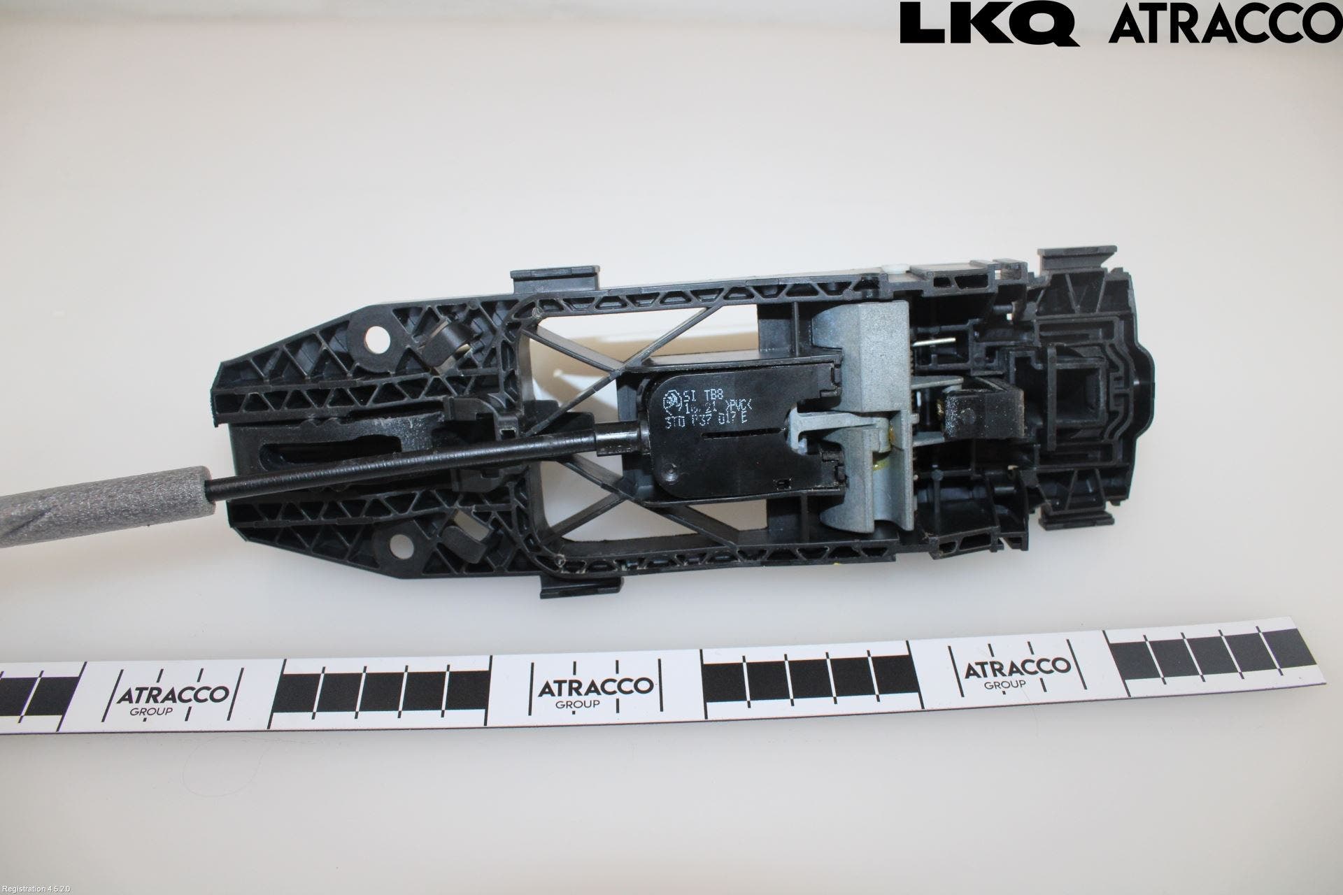 Skoda SCALA 19- Dörrhandtag Yttre Vä