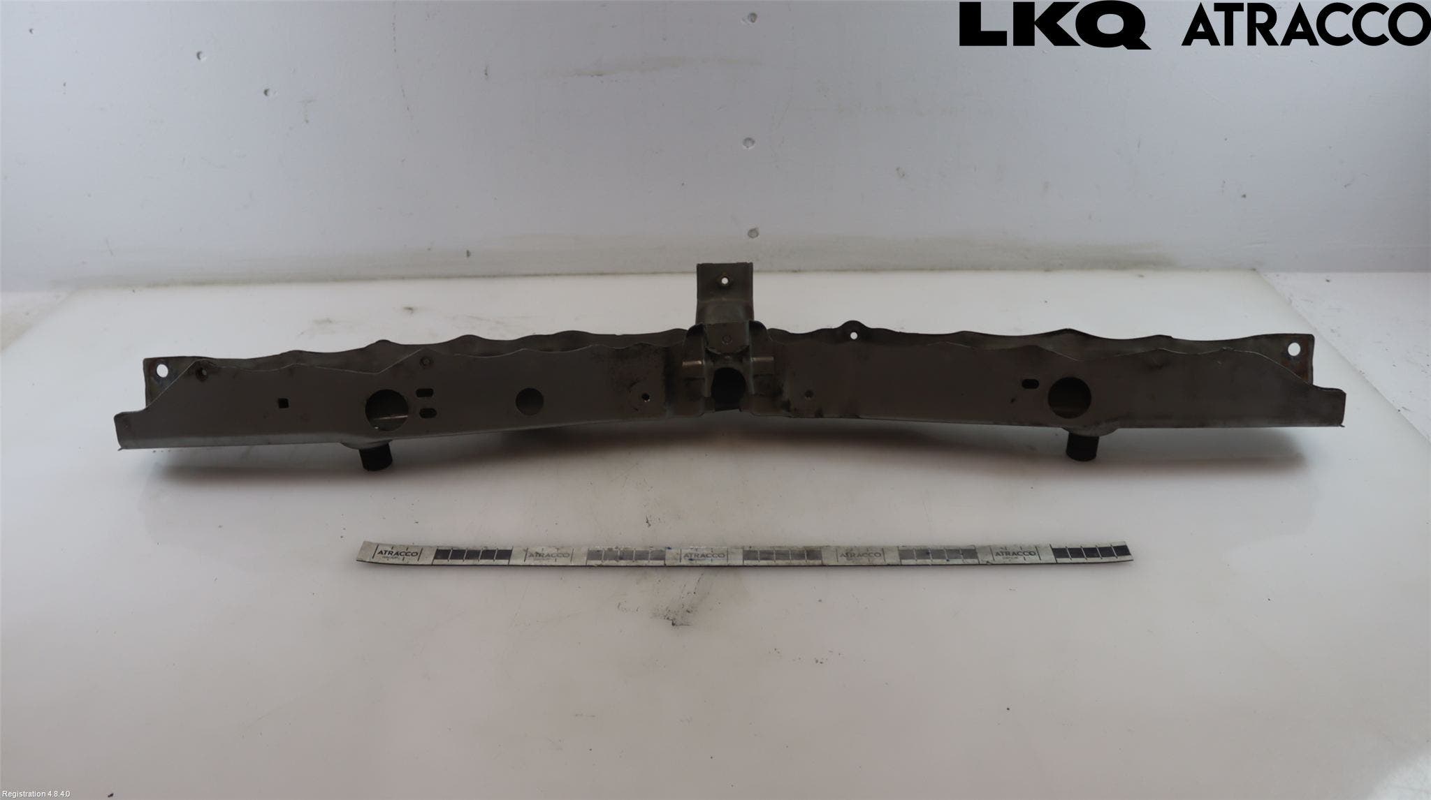 Toyota AVENSIS 09-15 Frontplåt