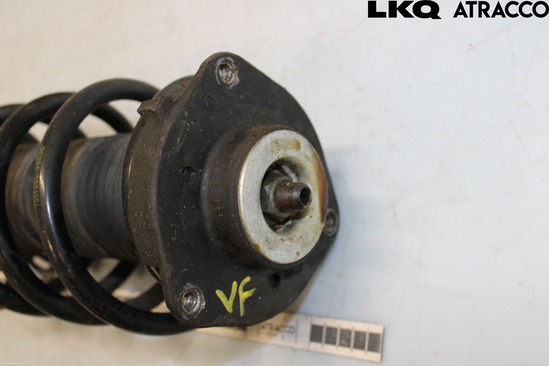 Skoda YETI Fjäderben Fram Vänster