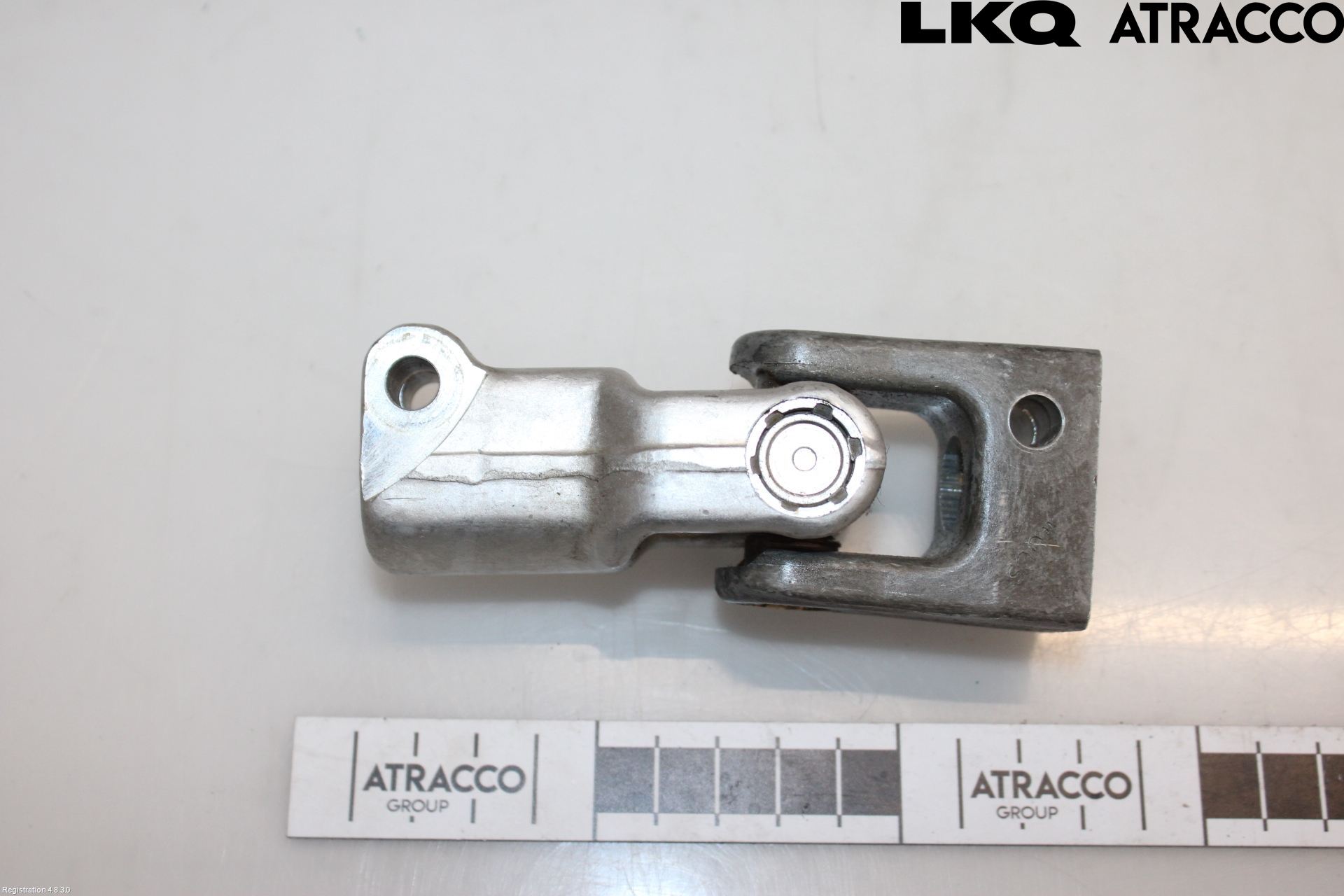 Saab 9000 CD    88-98 Rattaxelknut