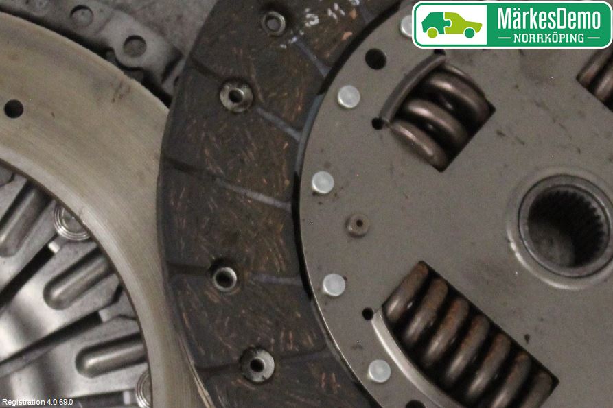 Audi Q2/SQ2 17- Koppling Tryckplatta