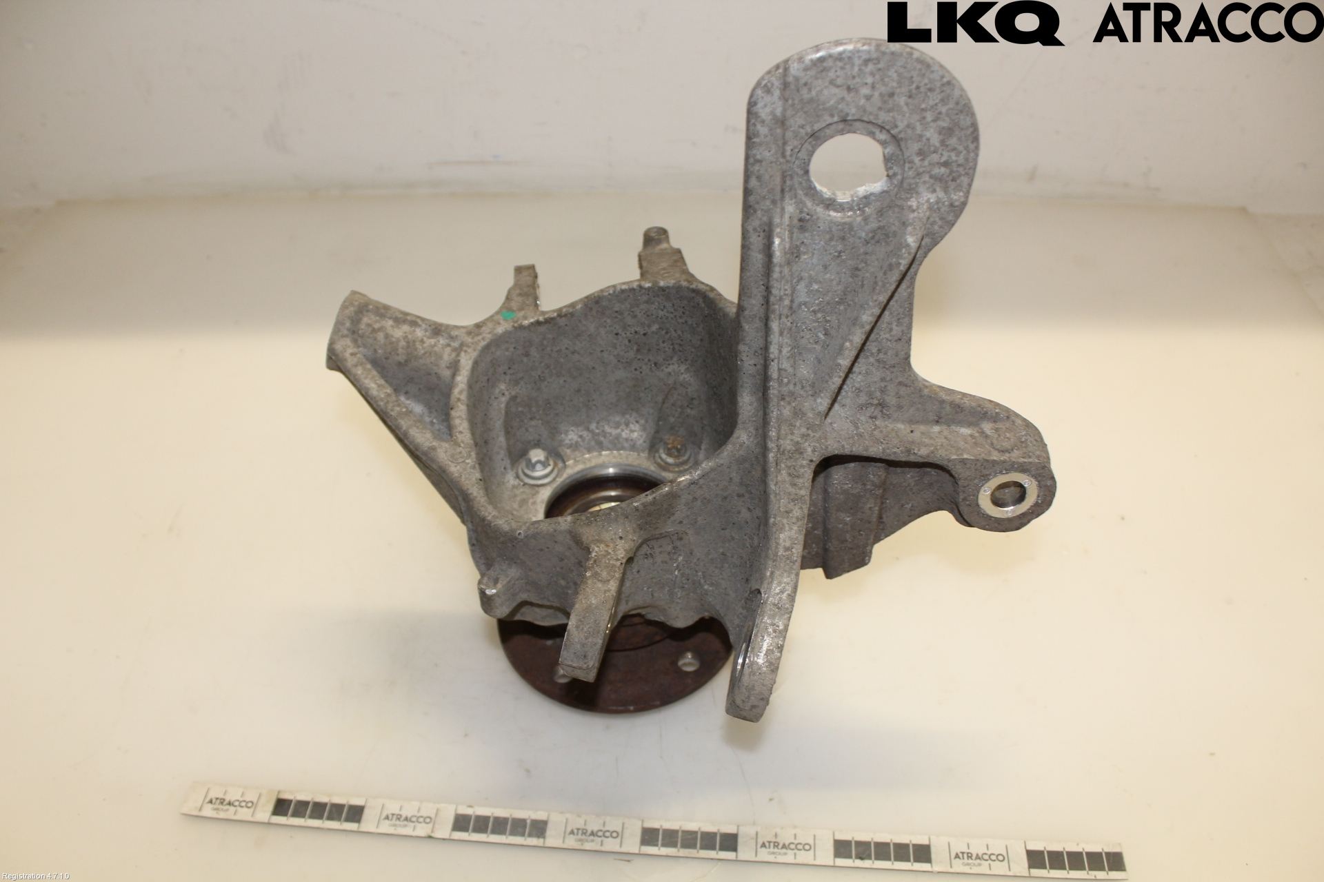 BMW 5 F10/F11/F18 09-17 Hjullagerhus-Spindel Hö B